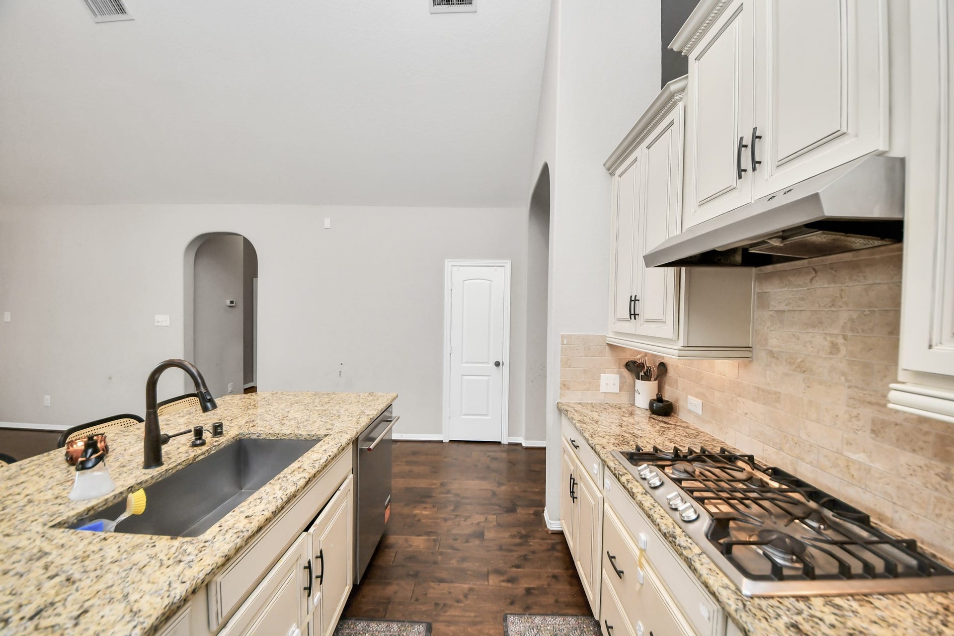 2939 Dawn Haven Lane, Pearland, TX 77584 2939 Dawn Haven Lane, Pearland, TX 77584