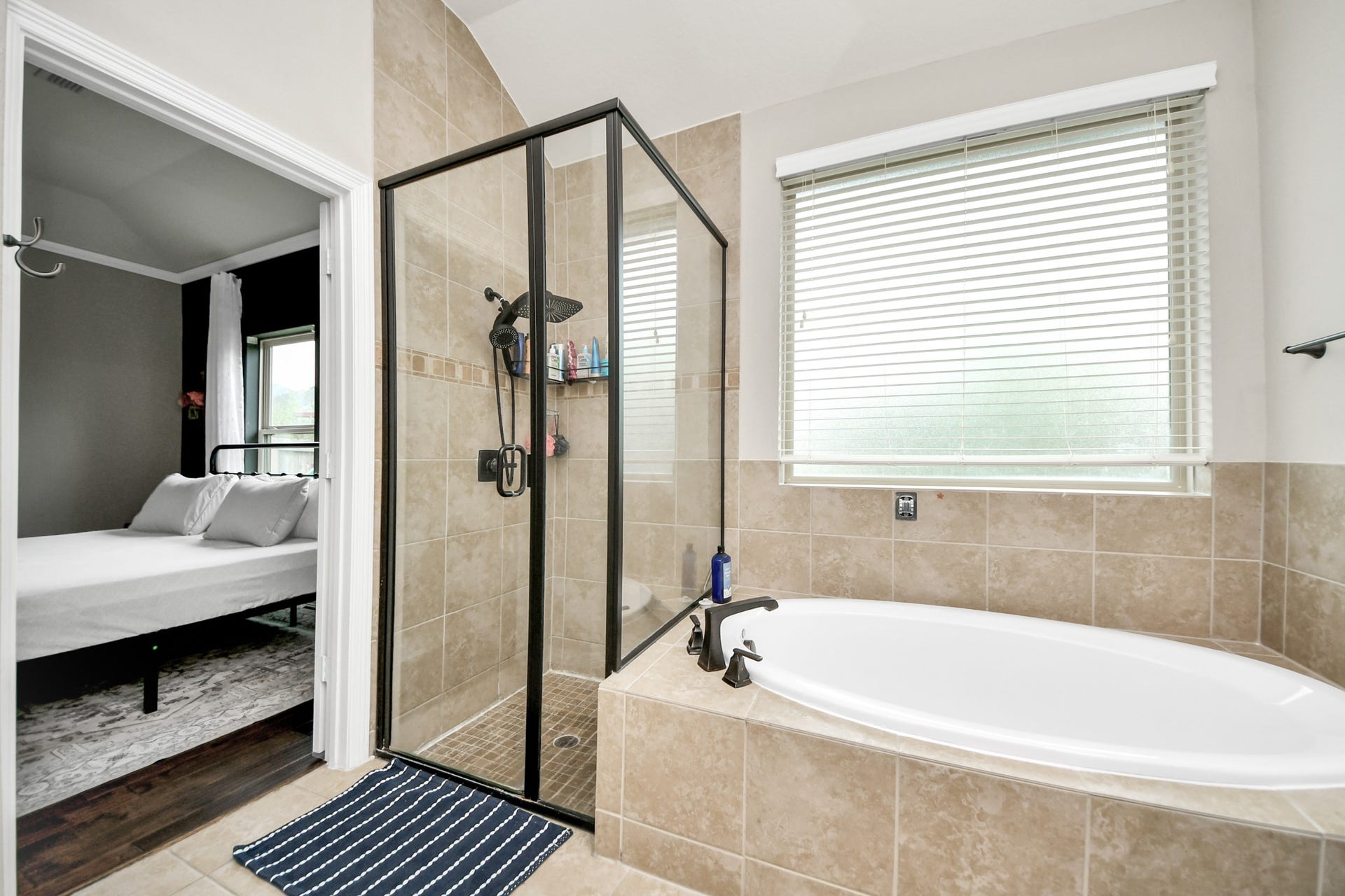 2939 Dawn Haven Lane, Pearland, TX 77584 2939 Dawn Haven Lane, Pearland, TX 77584