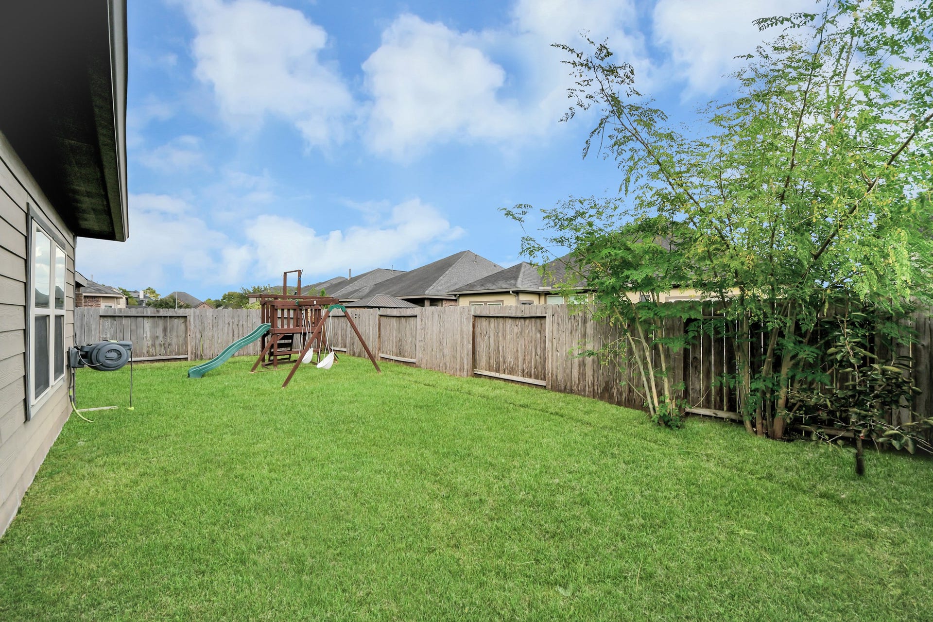 2939 Dawn Haven Lane, Pearland, TX 77584 2939 Dawn Haven Lane, Pearland, TX 77584