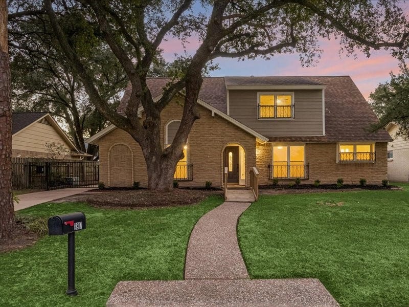 2807 Triway Lane, Houston, TX 77043 2807 Triway Lane, Houston, TX 77043