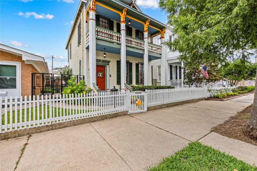 Property photo for 1807 Church Street, Galveston, TX