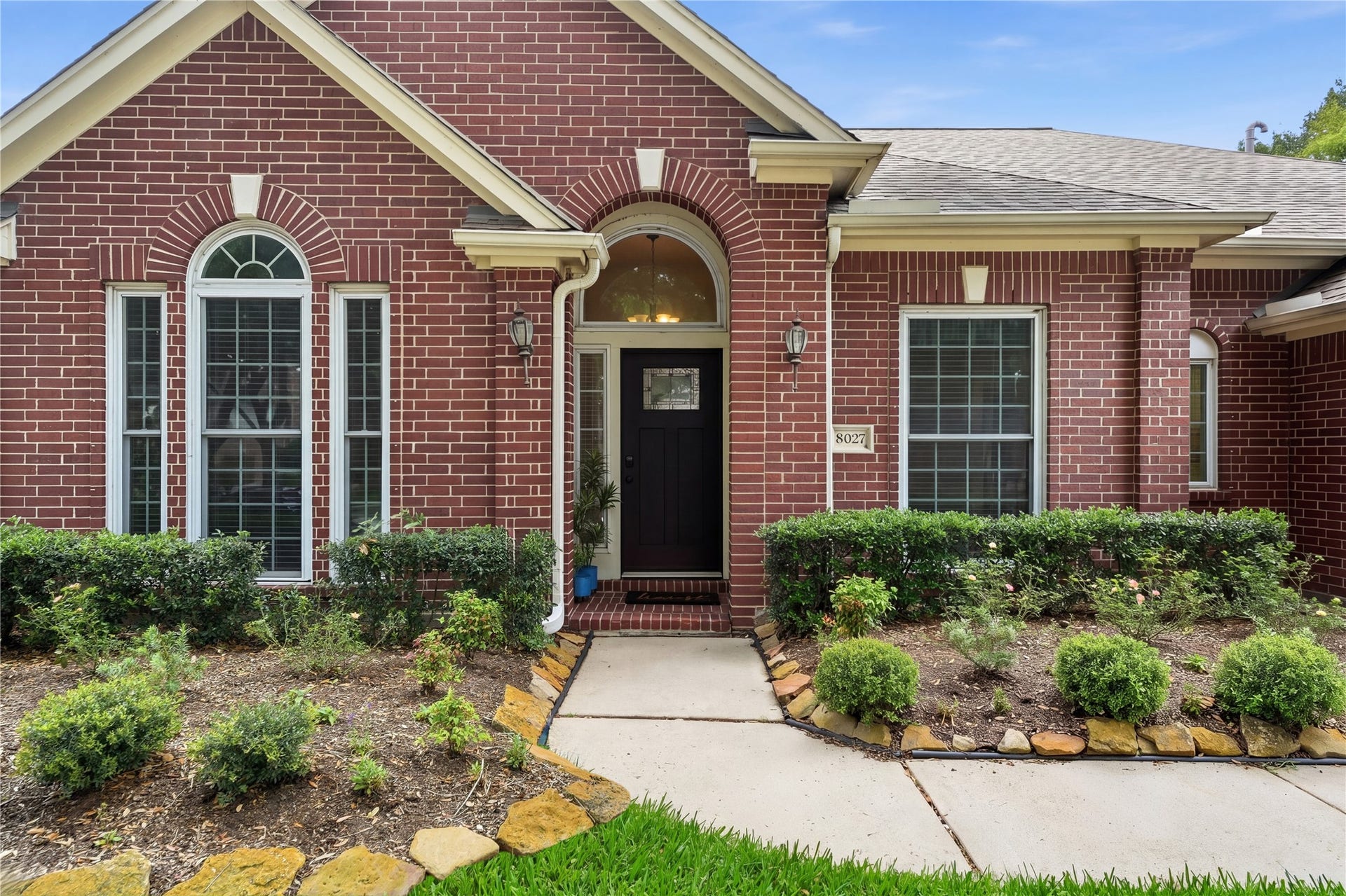 8027 Summer Brook Court, Sugar Land, TX 77479 8027 Summer Brook Court, Sugar Land, TX 77479