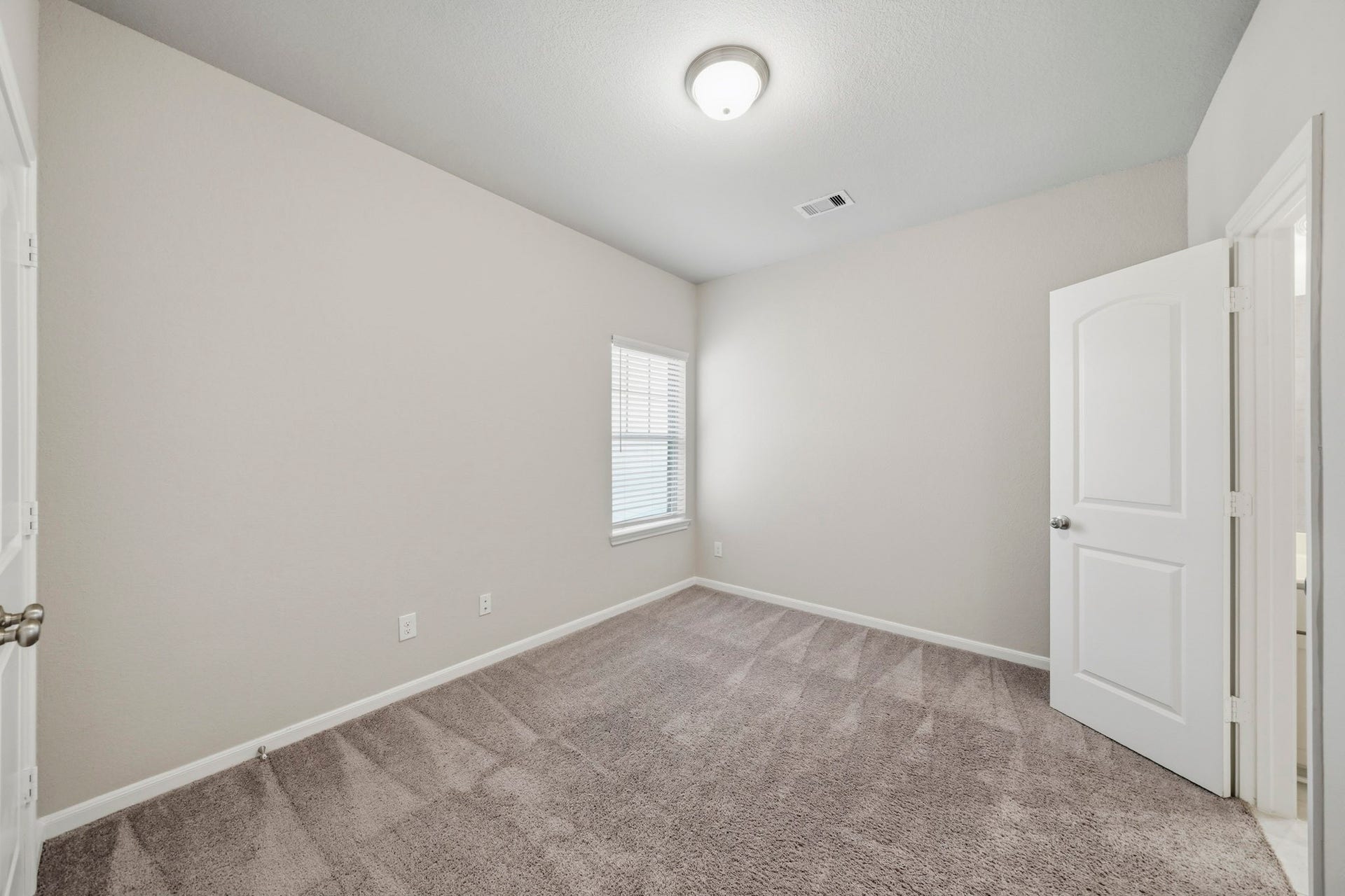 8734 Laurel Crest Drive, Missouri City, TX 77459 8734 Laurel Crest Drive, Missouri City, TX 77459
