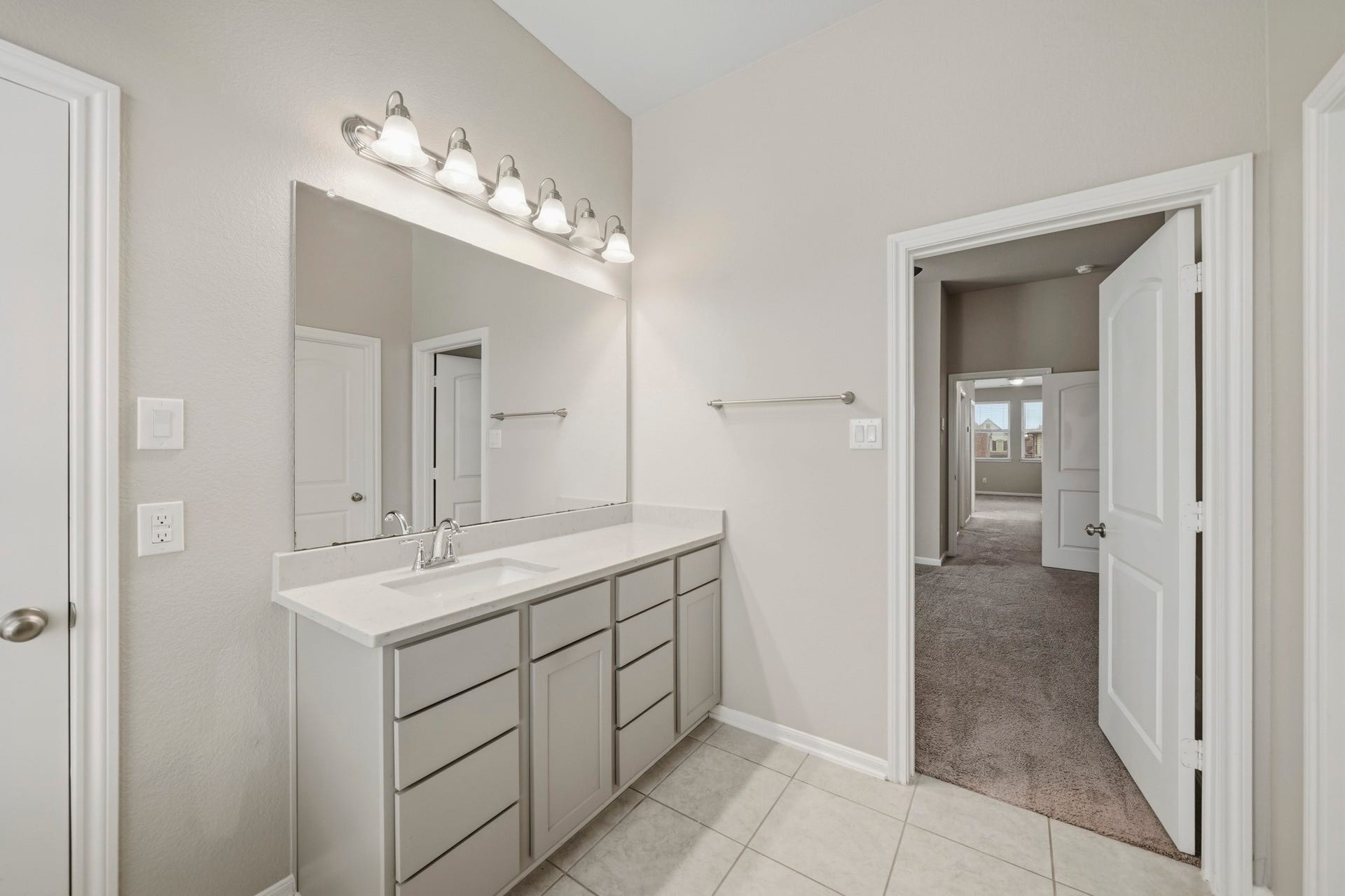 8734 Laurel Crest Drive, Missouri City, TX 77459 8734 Laurel Crest Drive, Missouri City, TX 77459