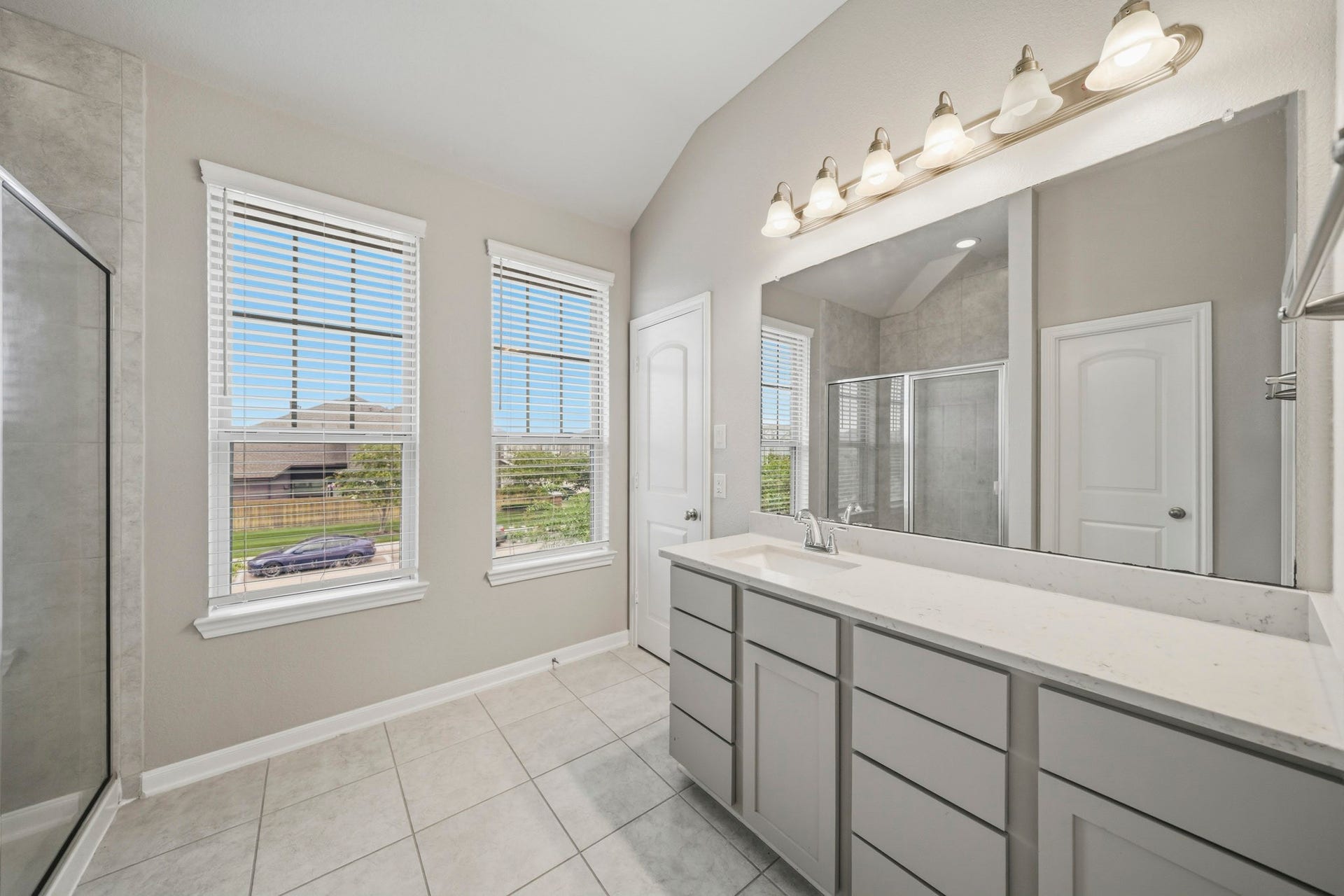 8734 Laurel Crest Drive, Missouri City, TX 77459 8734 Laurel Crest Drive, Missouri City, TX 77459
