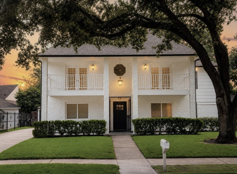 Property photo for 11642 Trailmont Drive, Houston, TX