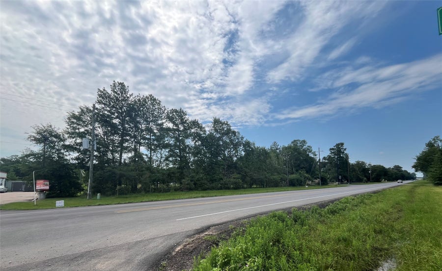 Property photo for 41702 Woodway Street, Magnolia, TX
