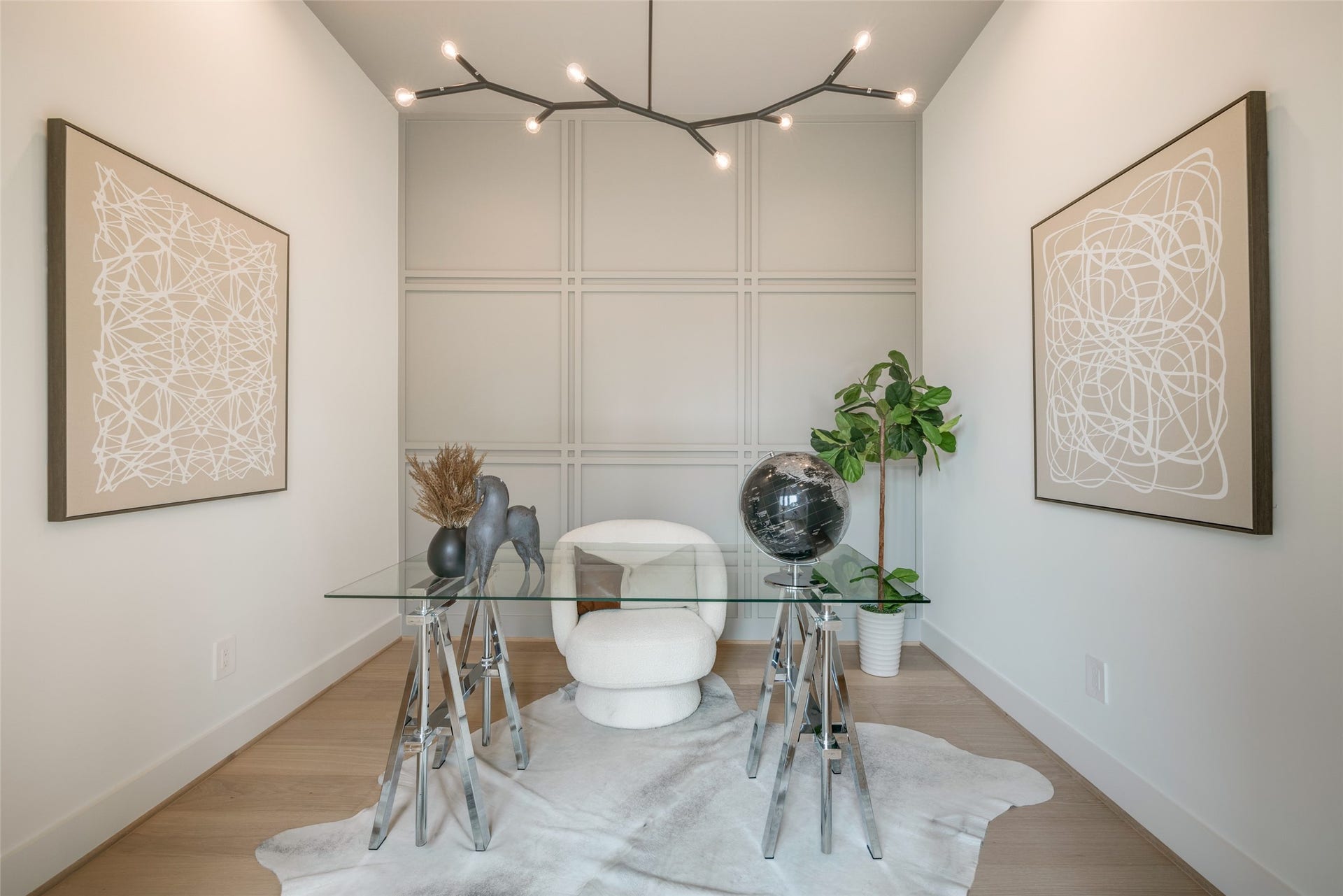 902 E 25TH Street, Houston, TX 77009