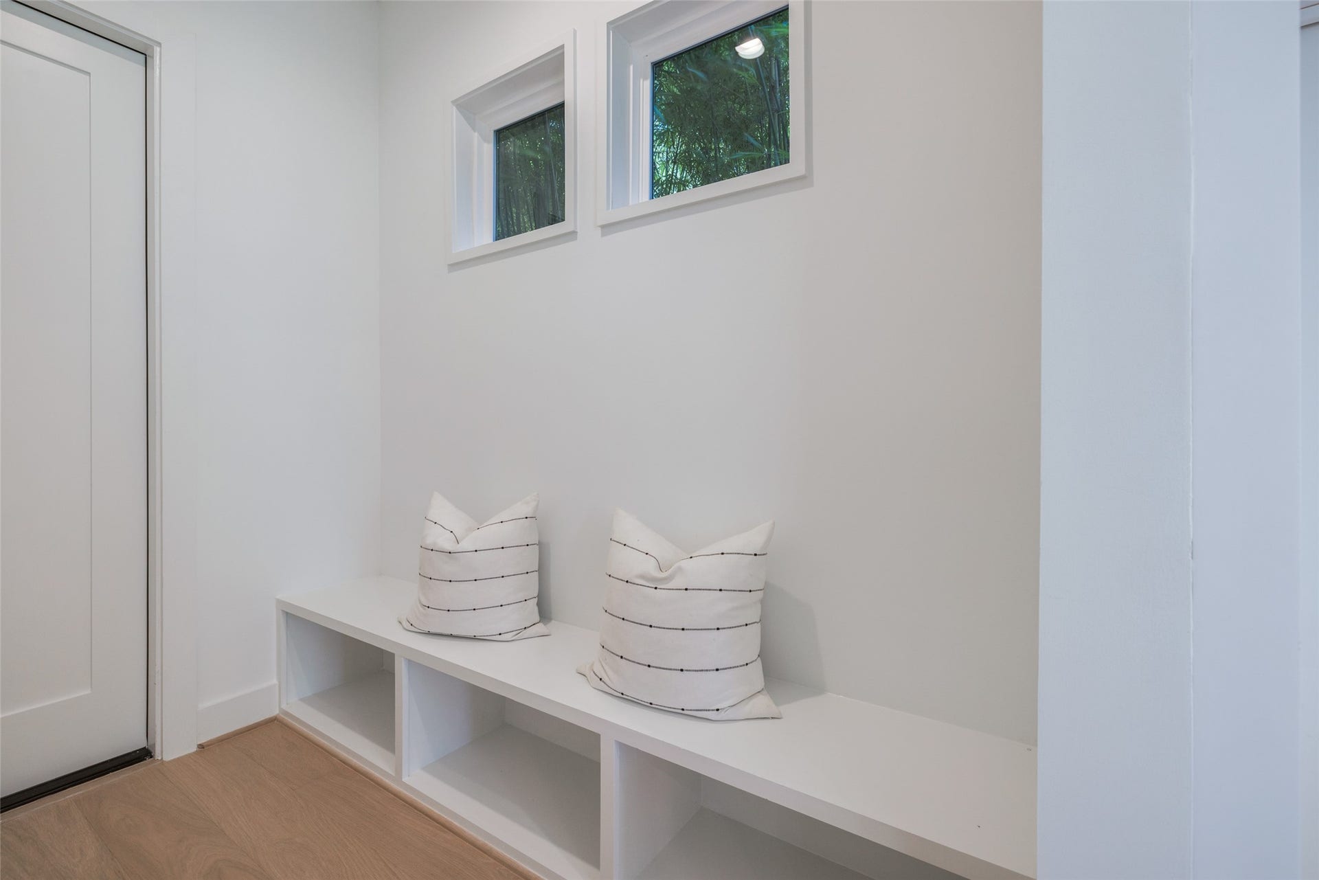 902 E 25TH Street, Houston, TX 77009