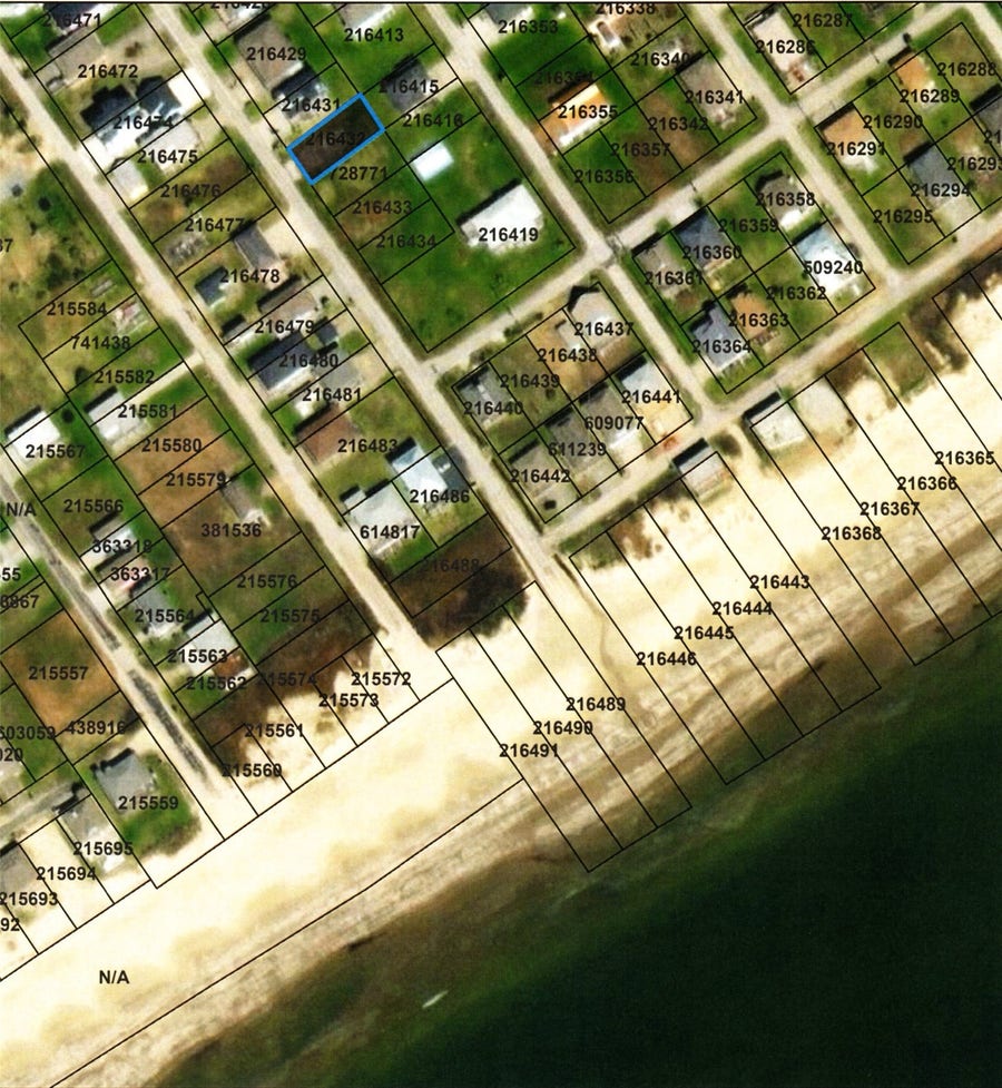 Property photo for 858 Townsend Drive, Crystal Beach, TX