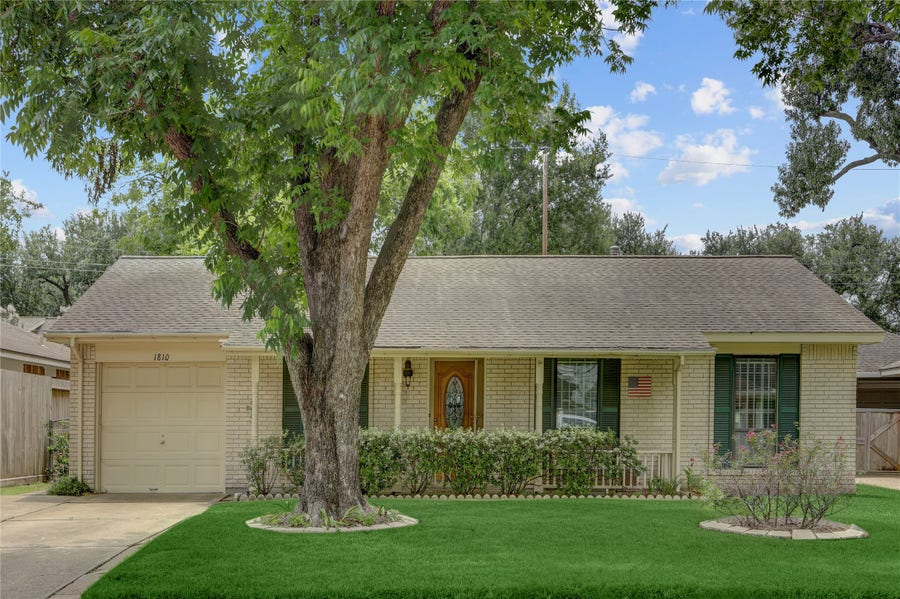 Property photo for 1810 Locksford Street, Houston, TX