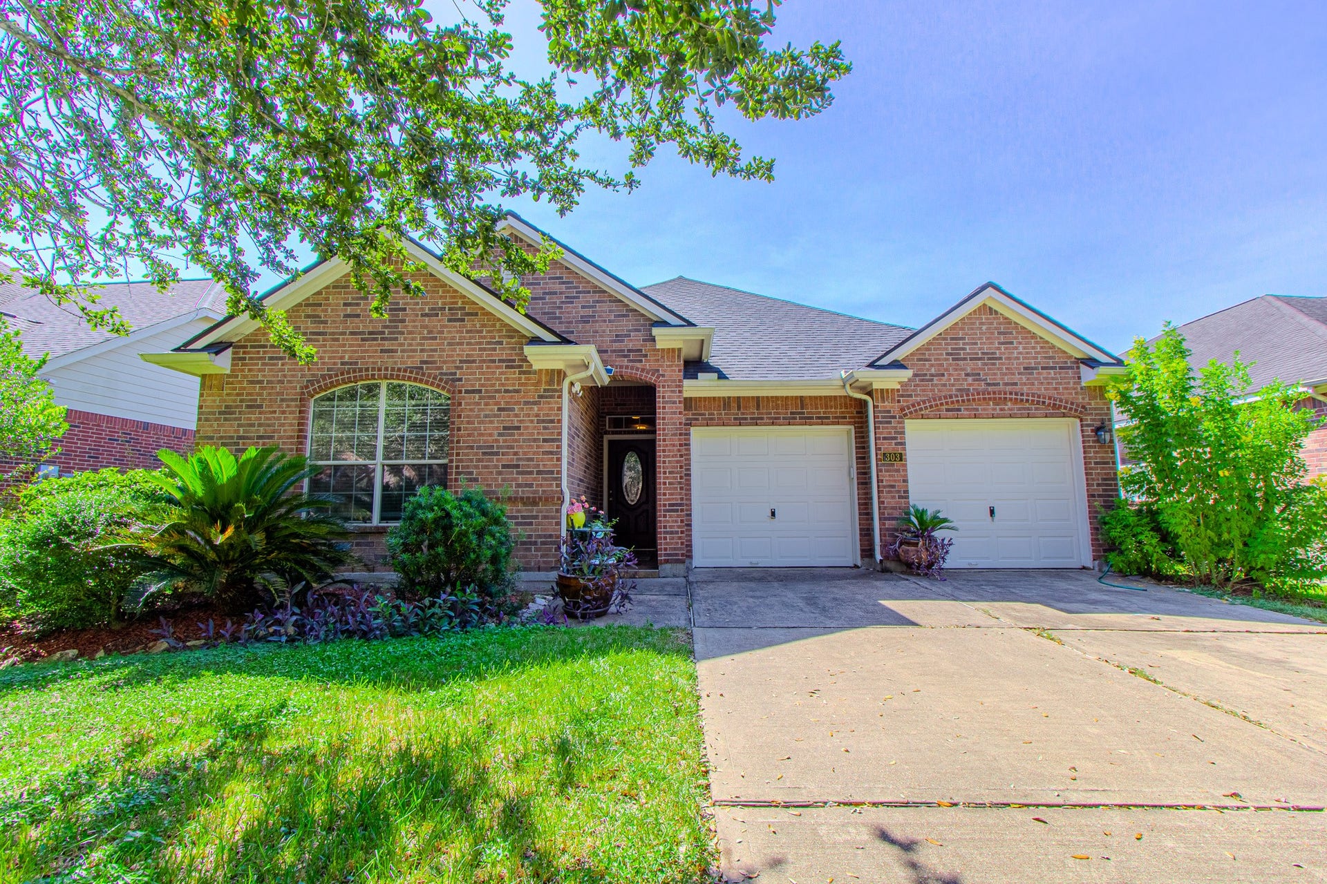 303 Autumn Creek Lane Lane, Richmond, TX 77406