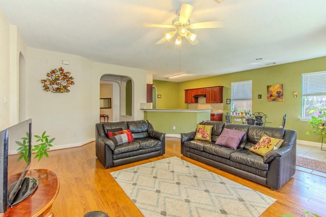 303 Autumn Creek Lane Lane, Richmond, TX 77406