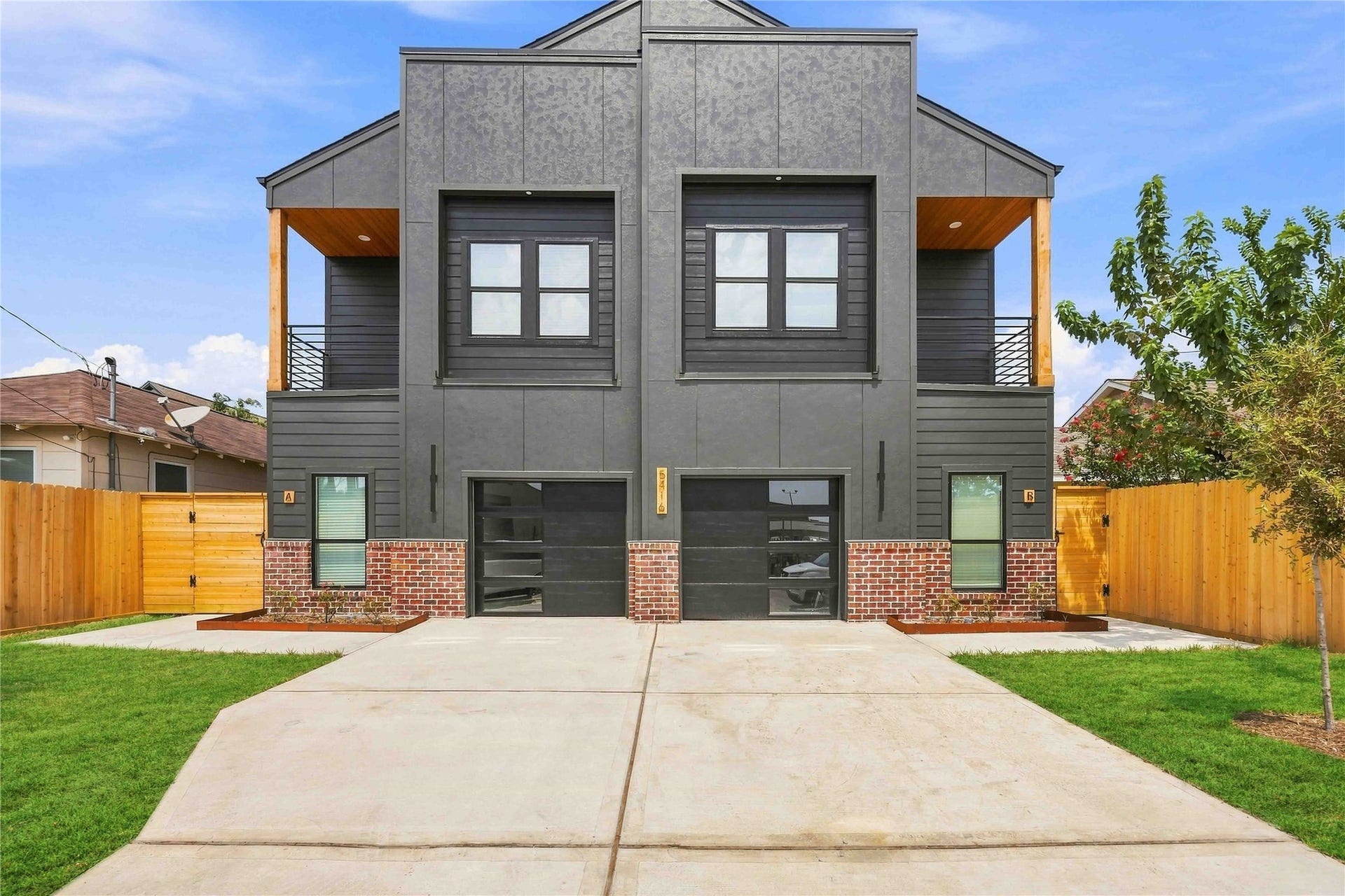 5416 Sonora Street, #A-B, Houston, TX 77020 5416 Sonora Street, #A-B, Houston, TX 77020