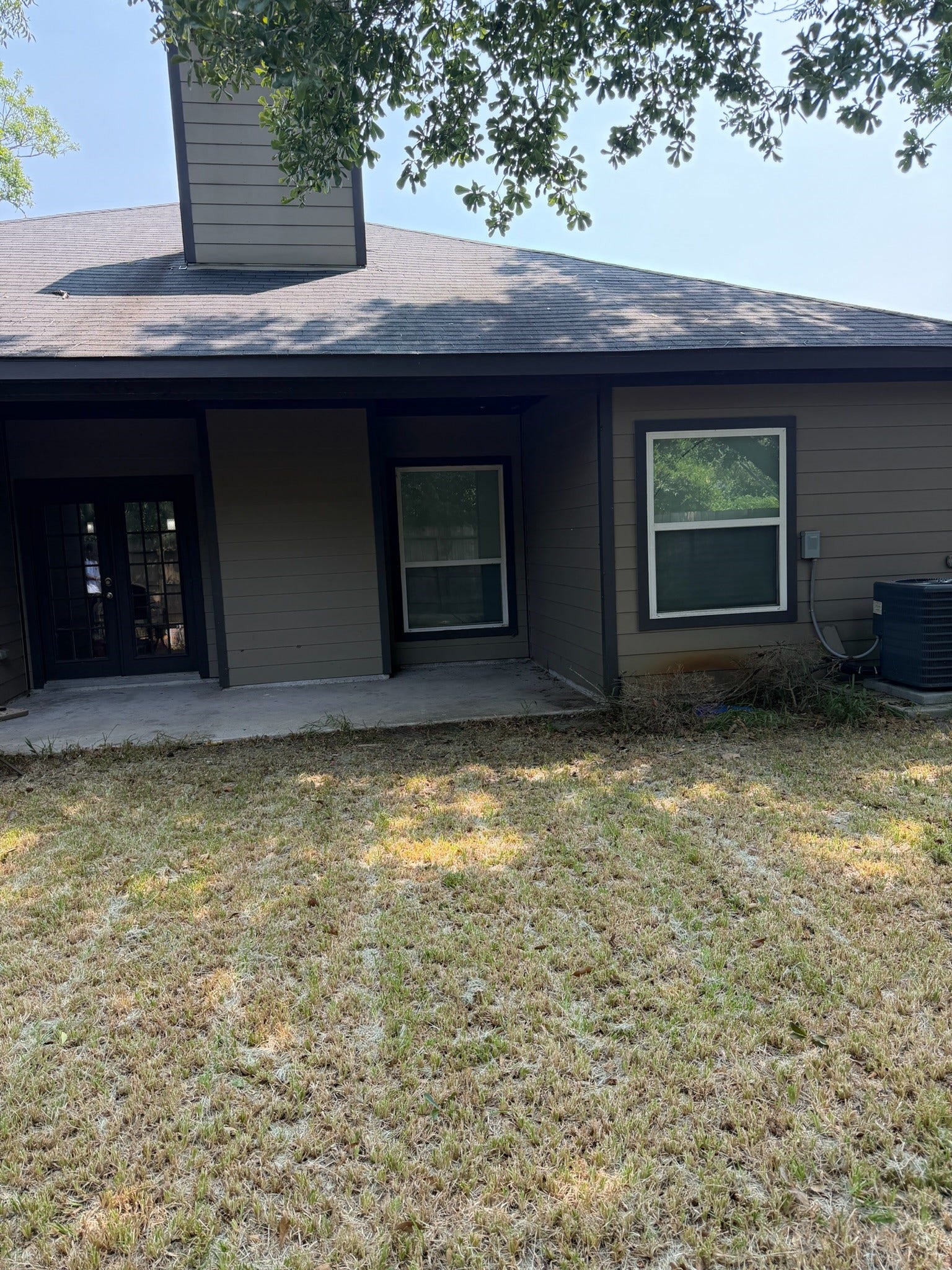 8150 Sharondale Drive, Houston, TX 77033 8150 Sharondale Drive, Houston, TX 77033