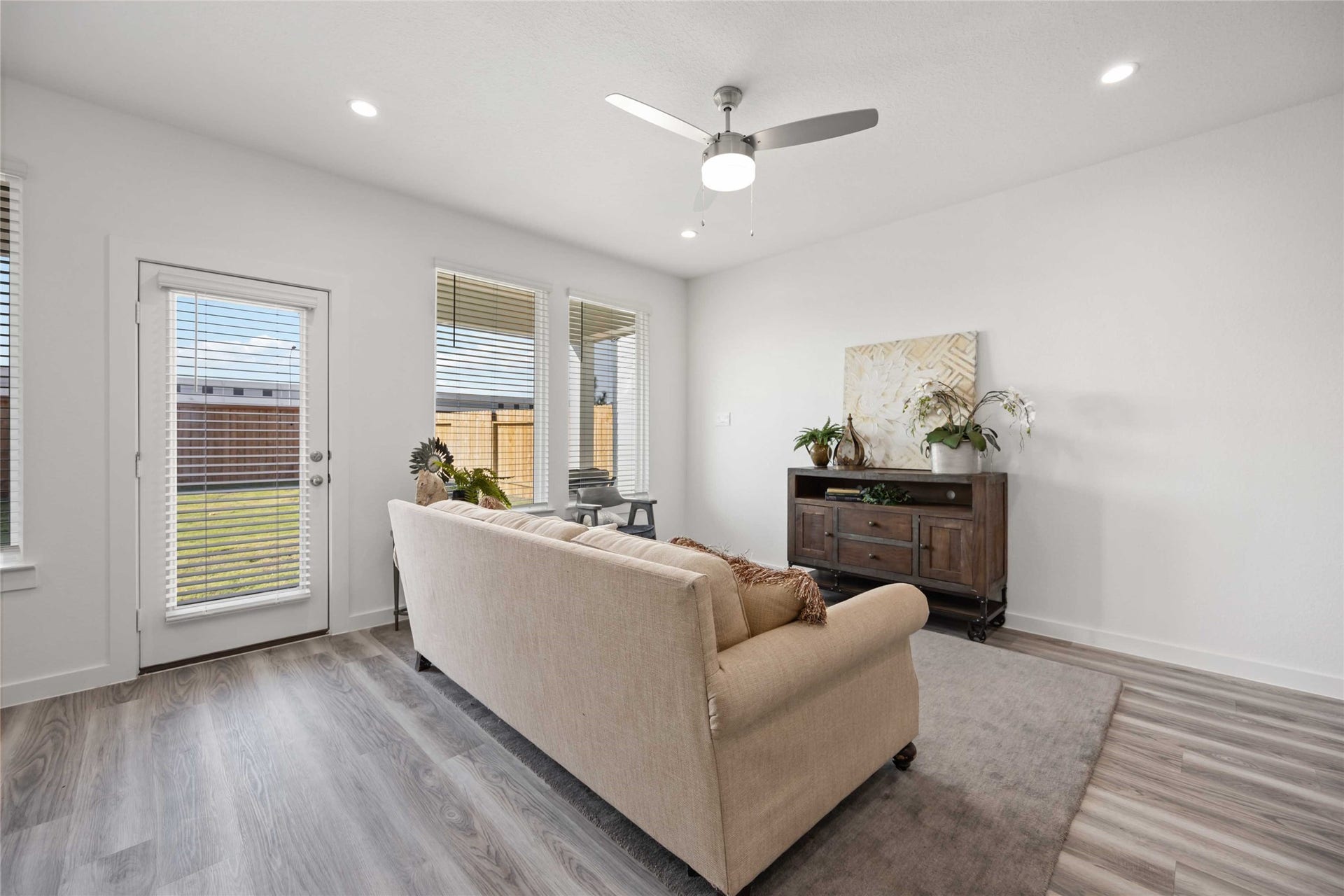 3206 Summercrisp Hollow Lane, Pearland, TX 77581 representative photo