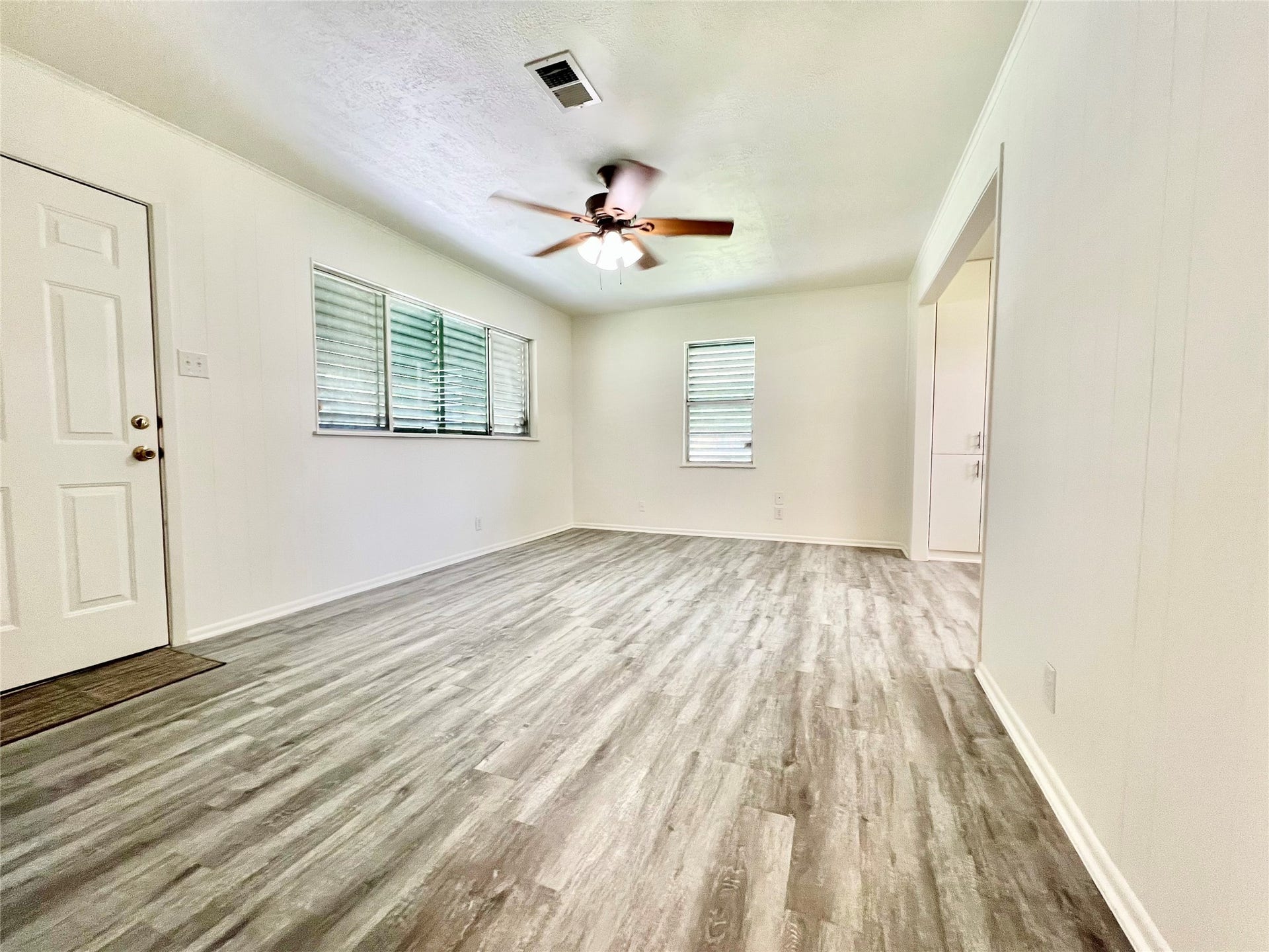 11815 15th Street, Santa Fe, TX 77510 11815 15th Street, Santa Fe, TX 77510