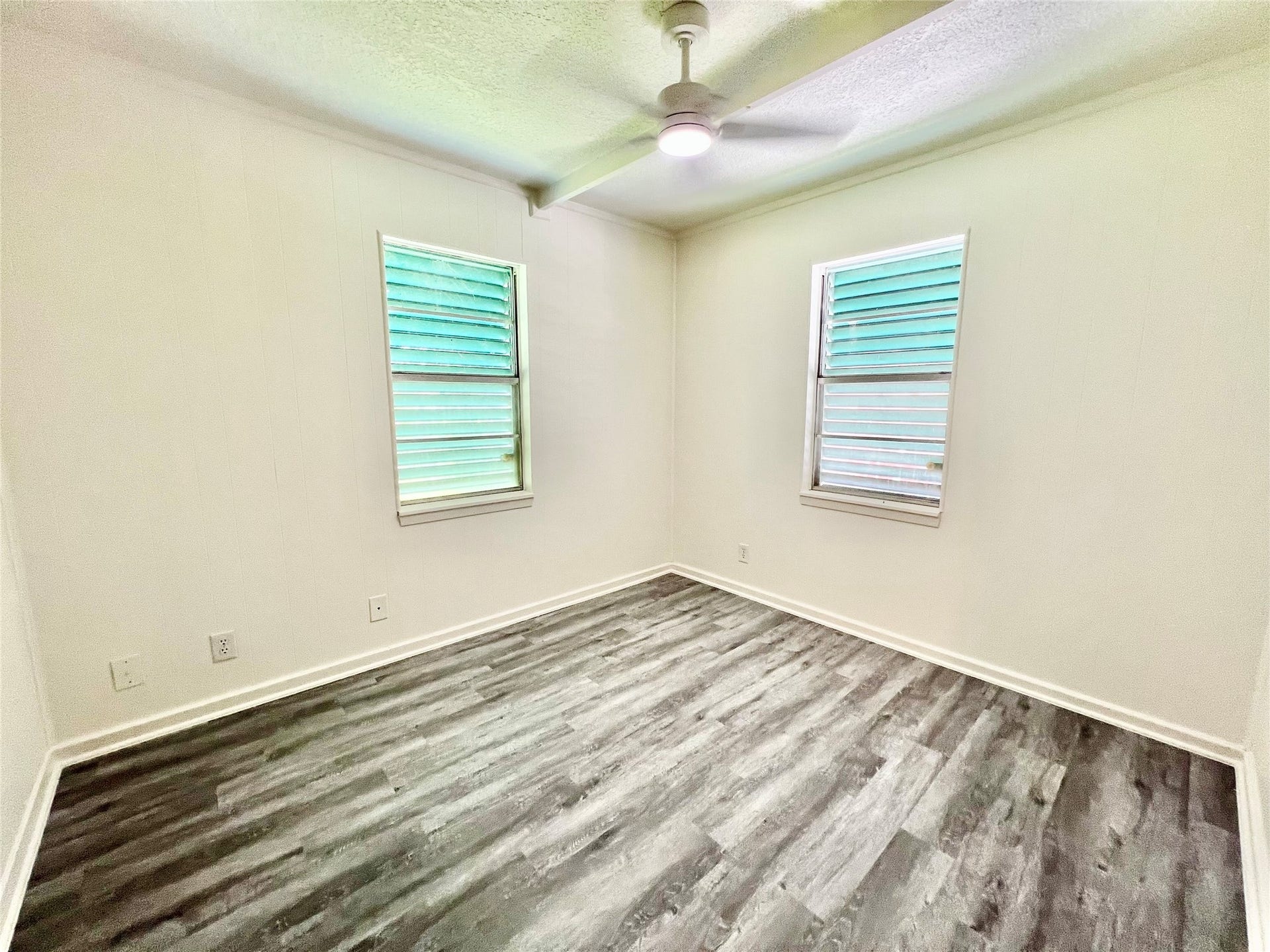 11815 15th Street, Santa Fe, TX 77510 11815 15th Street, Santa Fe, TX 77510