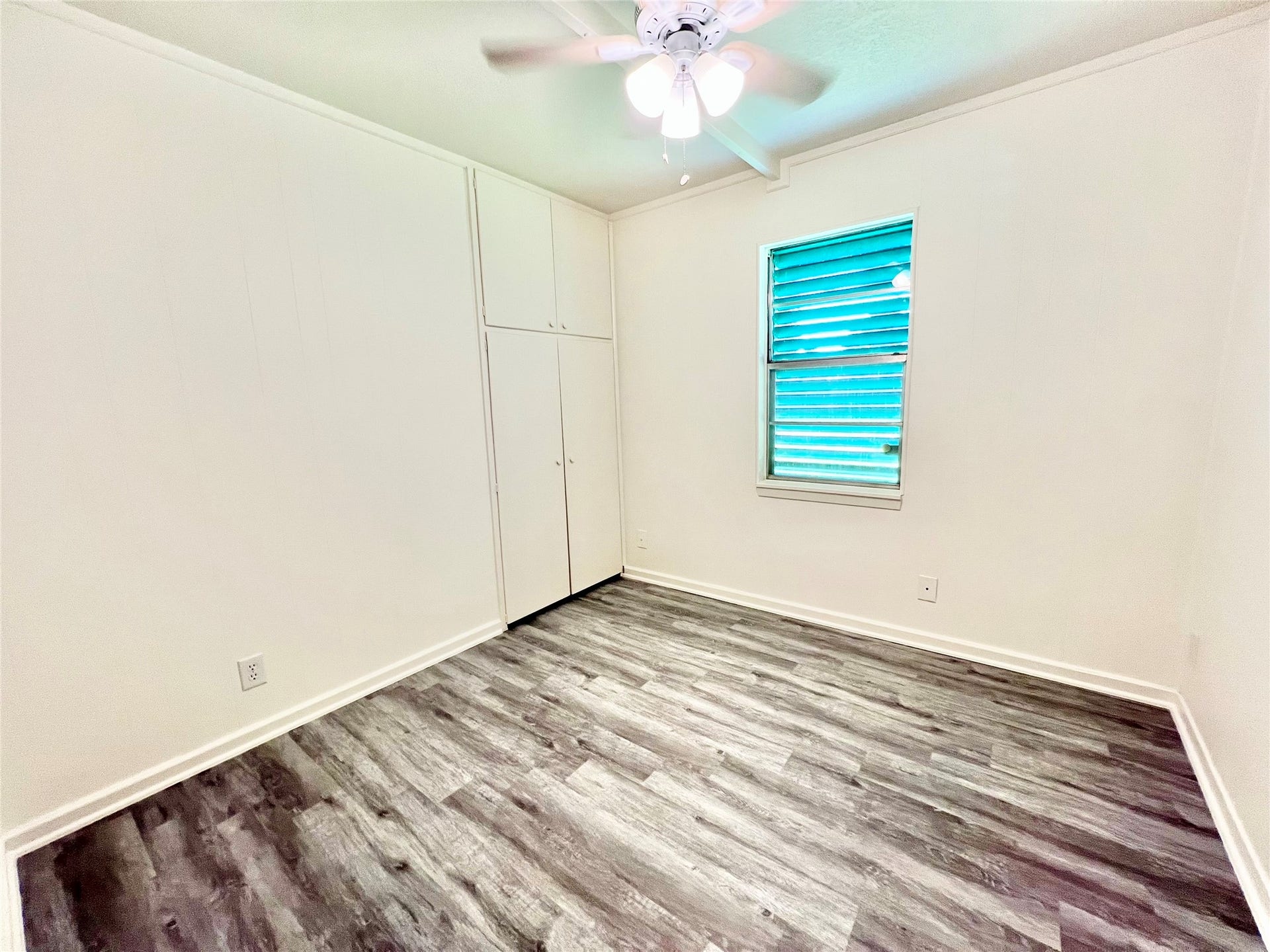 11815 15th Street, Santa Fe, TX 77510 11815 15th Street, Santa Fe, TX 77510