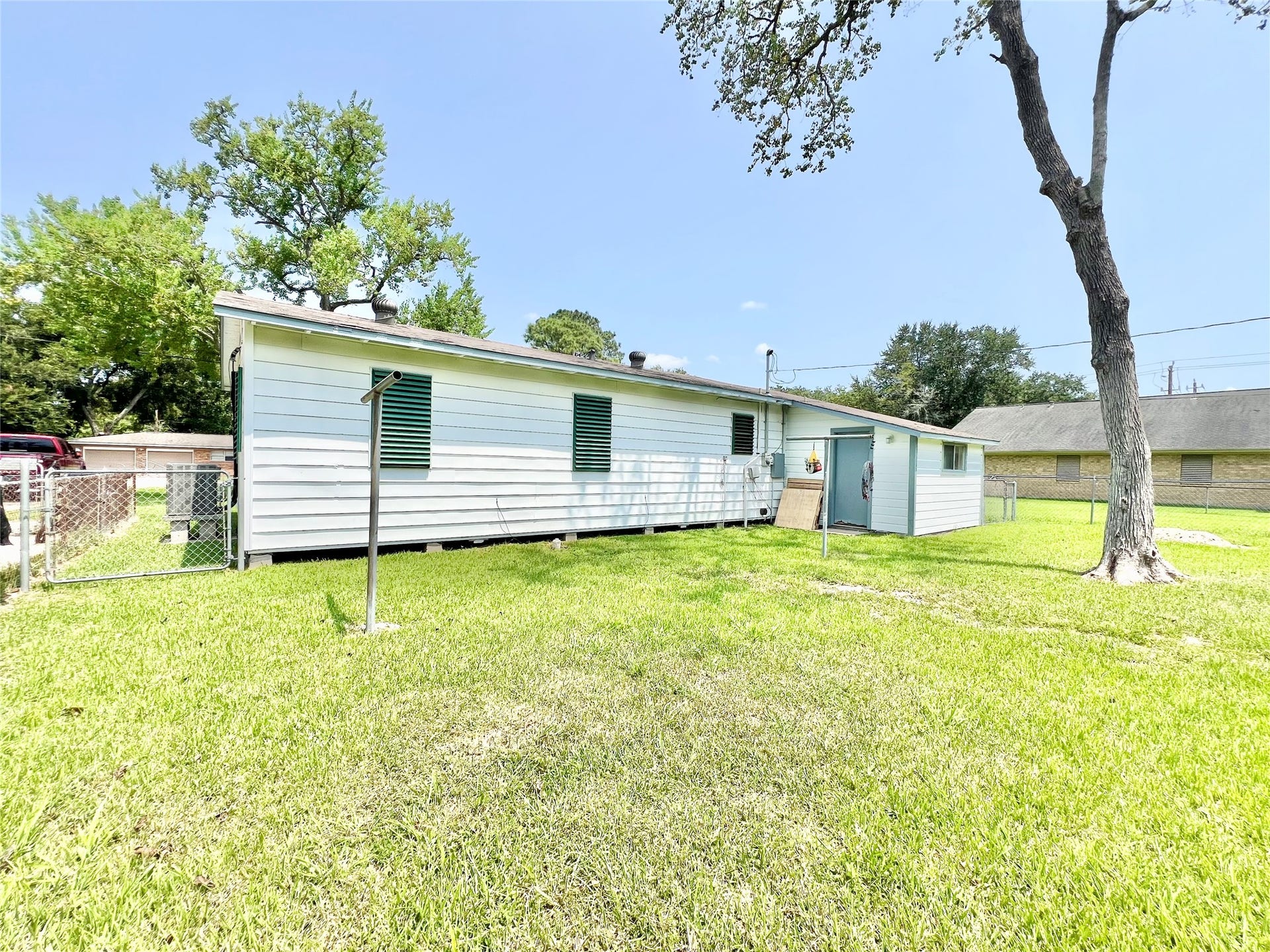 11815 15th Street, Santa Fe, TX 77510 11815 15th Street, Santa Fe, TX 77510