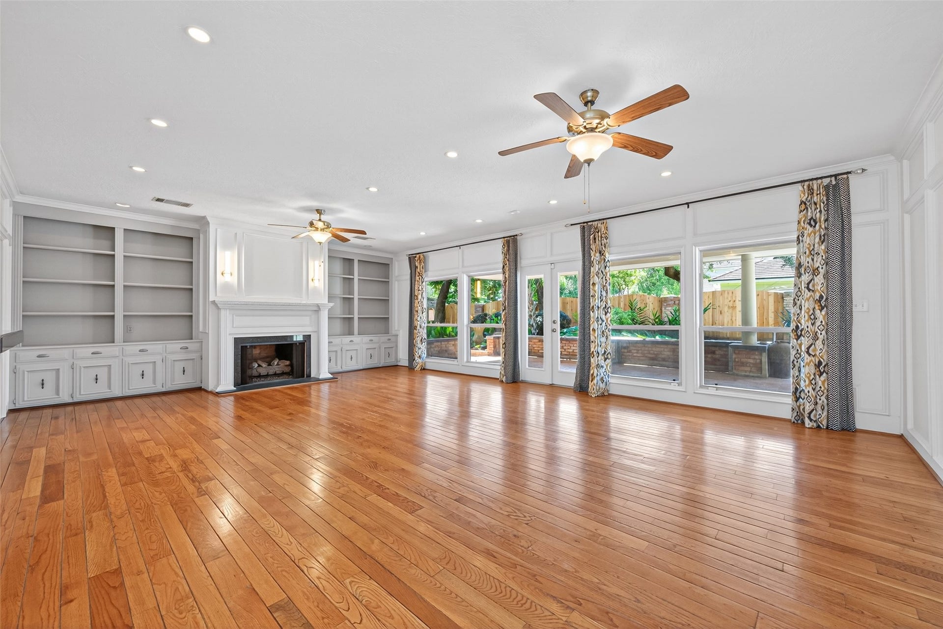 9303 Tranquil Park Drive, Spring, TX 77379 9303 Tranquil Park Drive, Spring, TX 77379