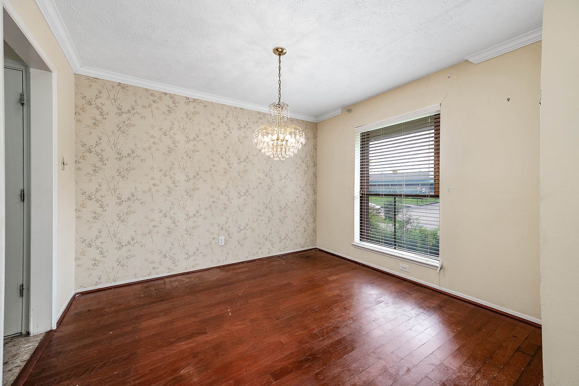 2703 Planters Street, Sugar Land, TX 77479 2703 Planters Street, Sugar Land, TX 77479
