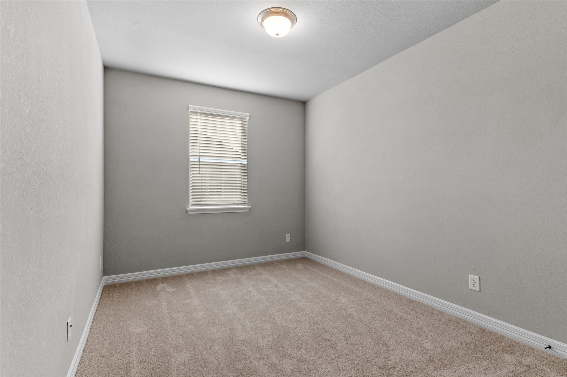 9511 Towne Lake Parkway, Cypress, TX 77433 9511 Towne Lake Parkway, Cypress, TX 77433