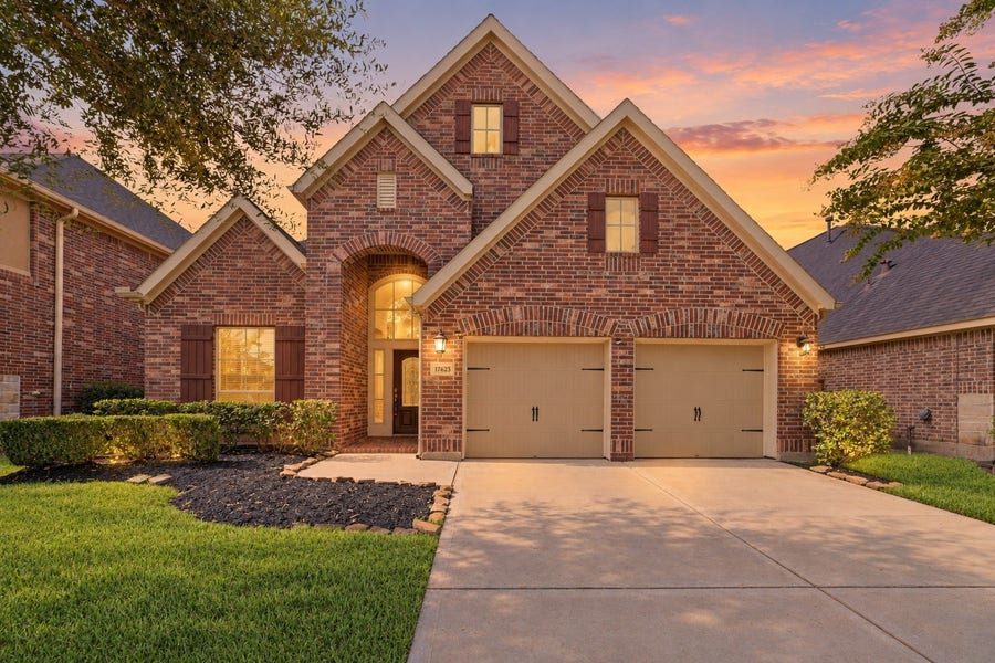 Property photo for 17623 Barrowfield Lane, Richmond, TX
