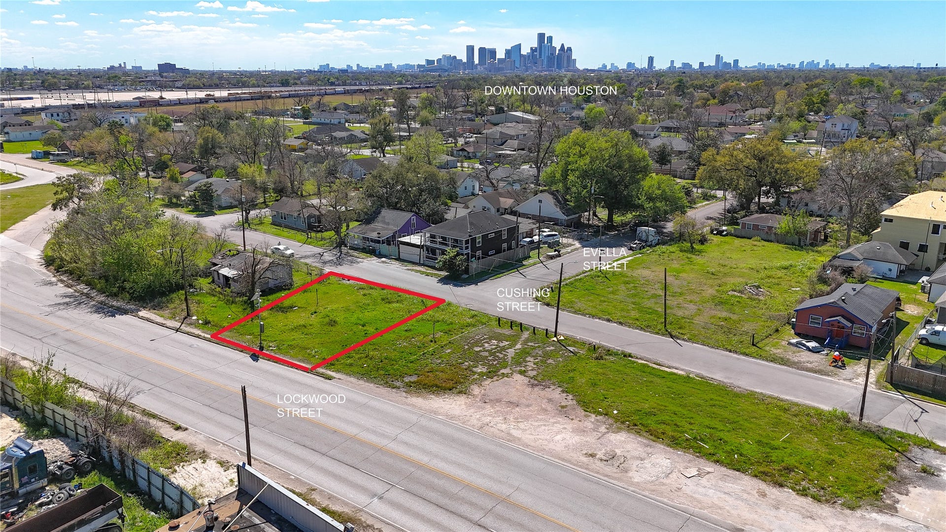 3513 Lockwood Drive, Houston, TX 77026 3513 Lockwood Drive, Houston, TX 77026