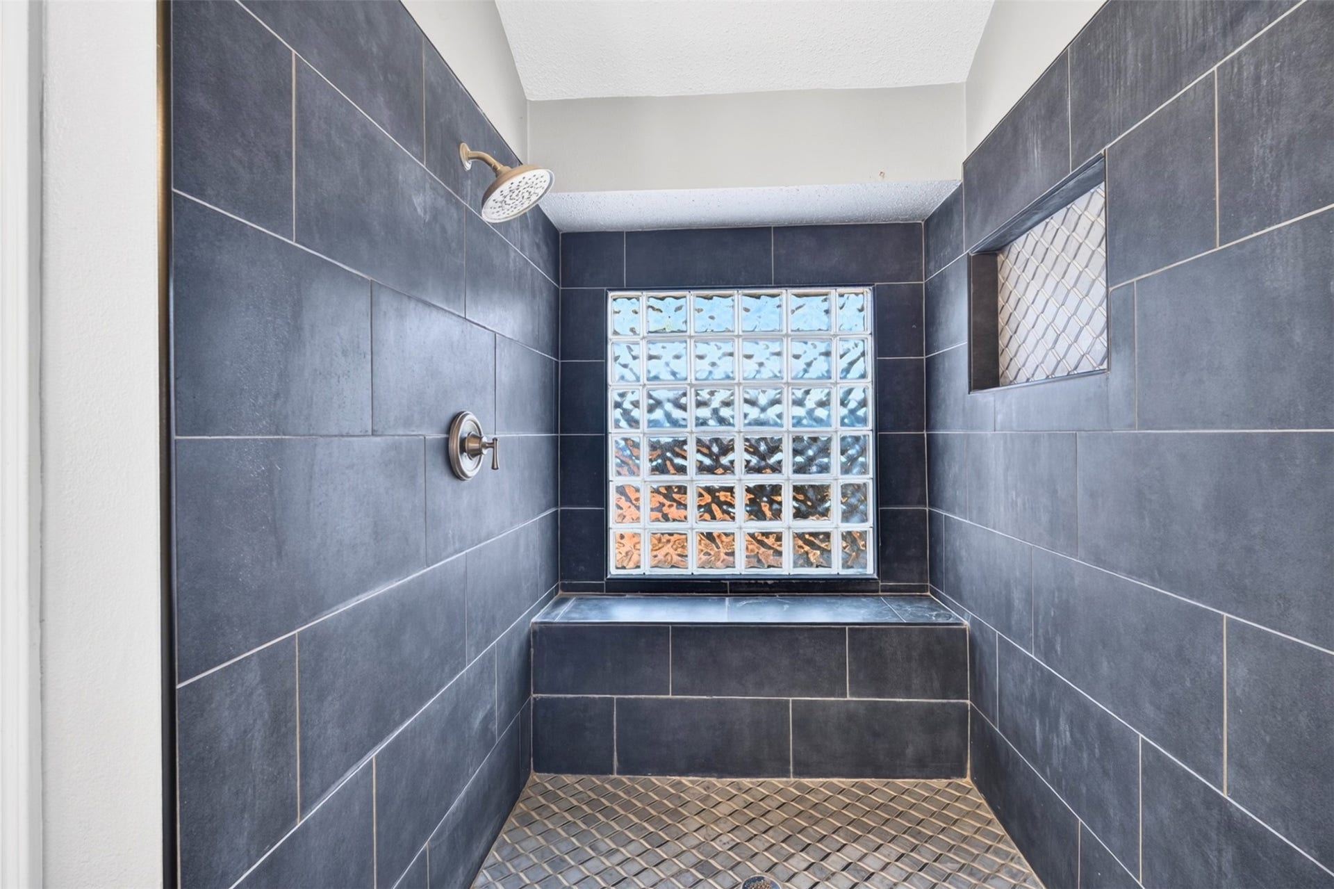 2906 Pioneer Pass, Sugar Land, TX 77479 2906 Pioneer Pass, Sugar Land, TX 77479