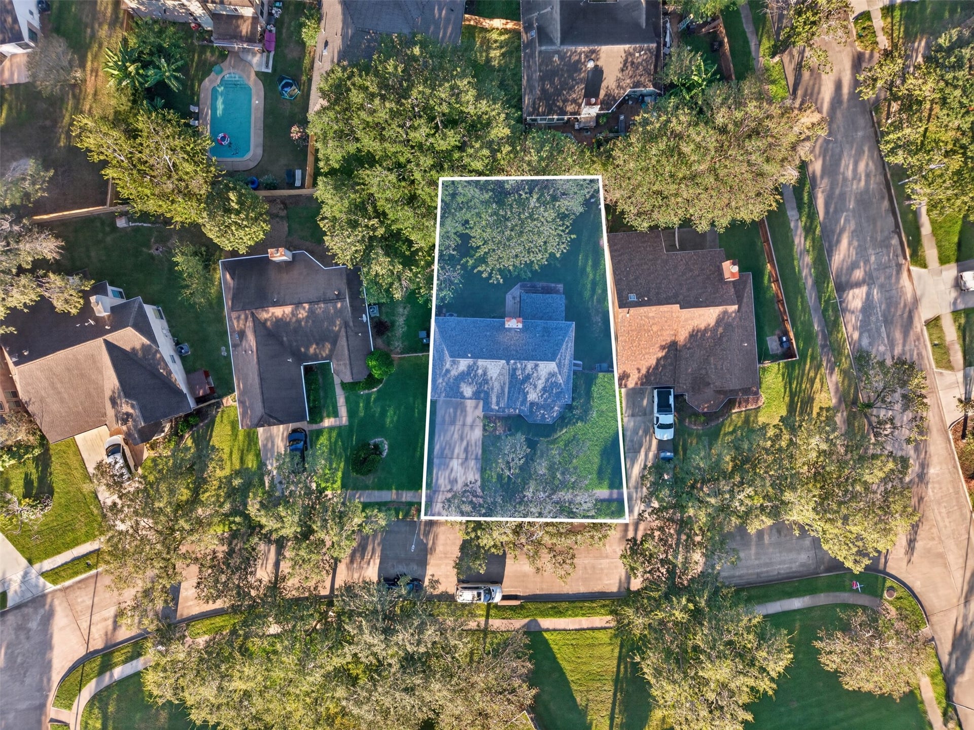2906 Pioneer Pass, Sugar Land, TX 77479 2906 Pioneer Pass, Sugar Land, TX 77479
