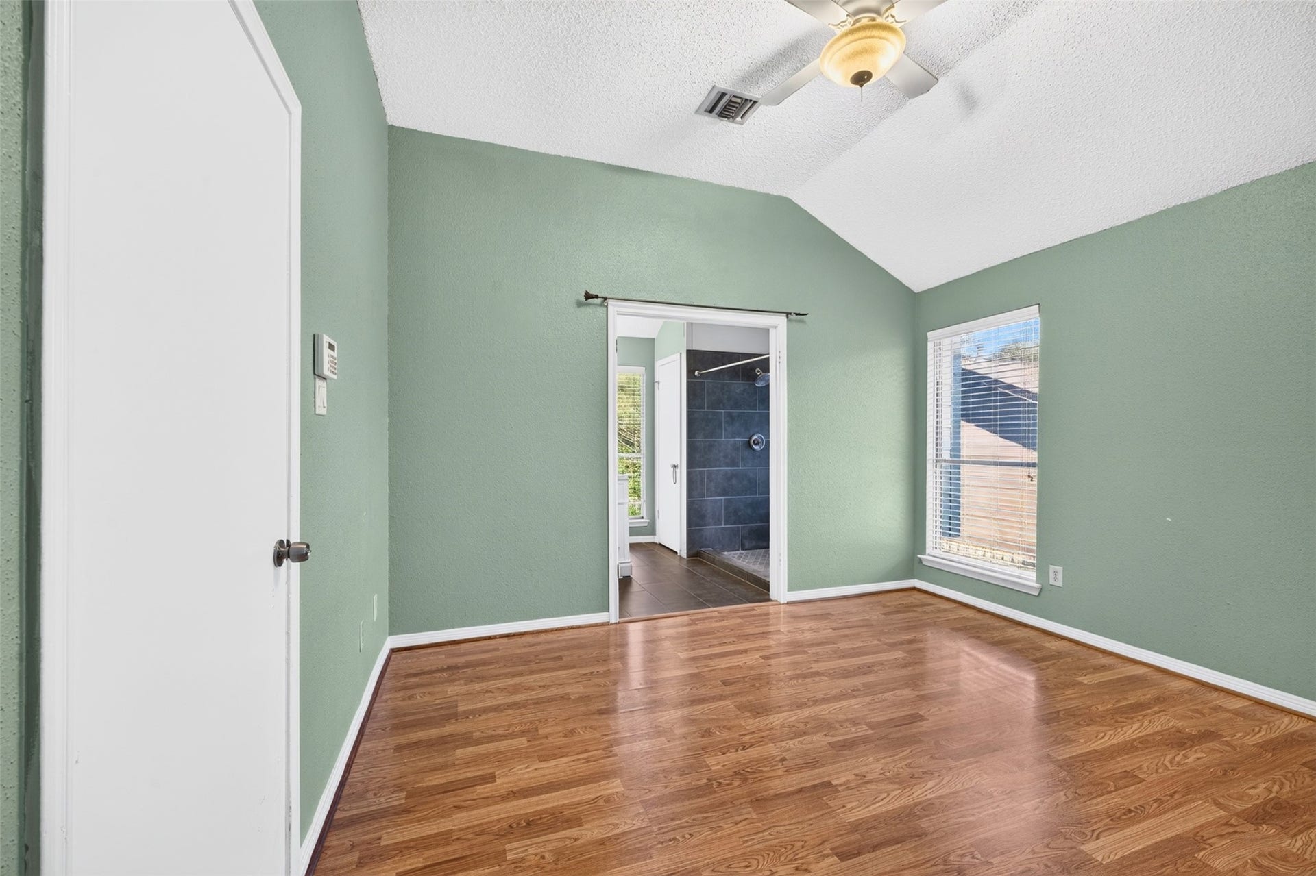 2906 Pioneer Pass, Sugar Land, TX 77479 2906 Pioneer Pass, Sugar Land, TX 77479