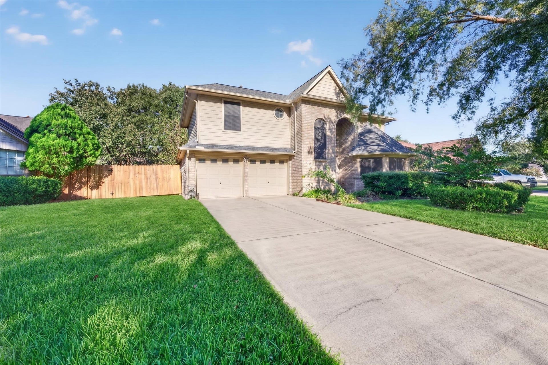 2906 Pioneer Pass, Sugar Land, TX 77479 2906 Pioneer Pass, Sugar Land, TX 77479