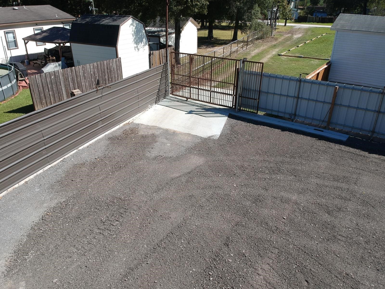 11862 Padok Road, Houston, TX 77044 Gated entry to back lot