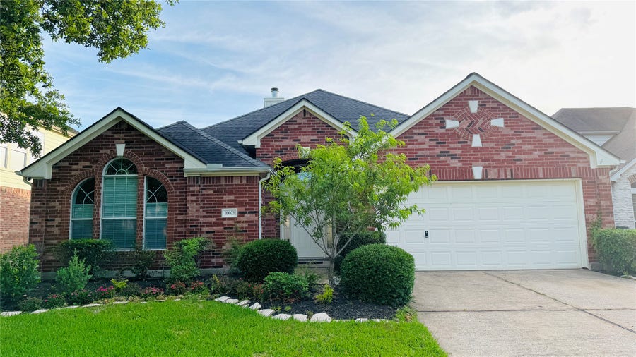 Property photo for 20023 Castlegreen Drive, Spring, TX