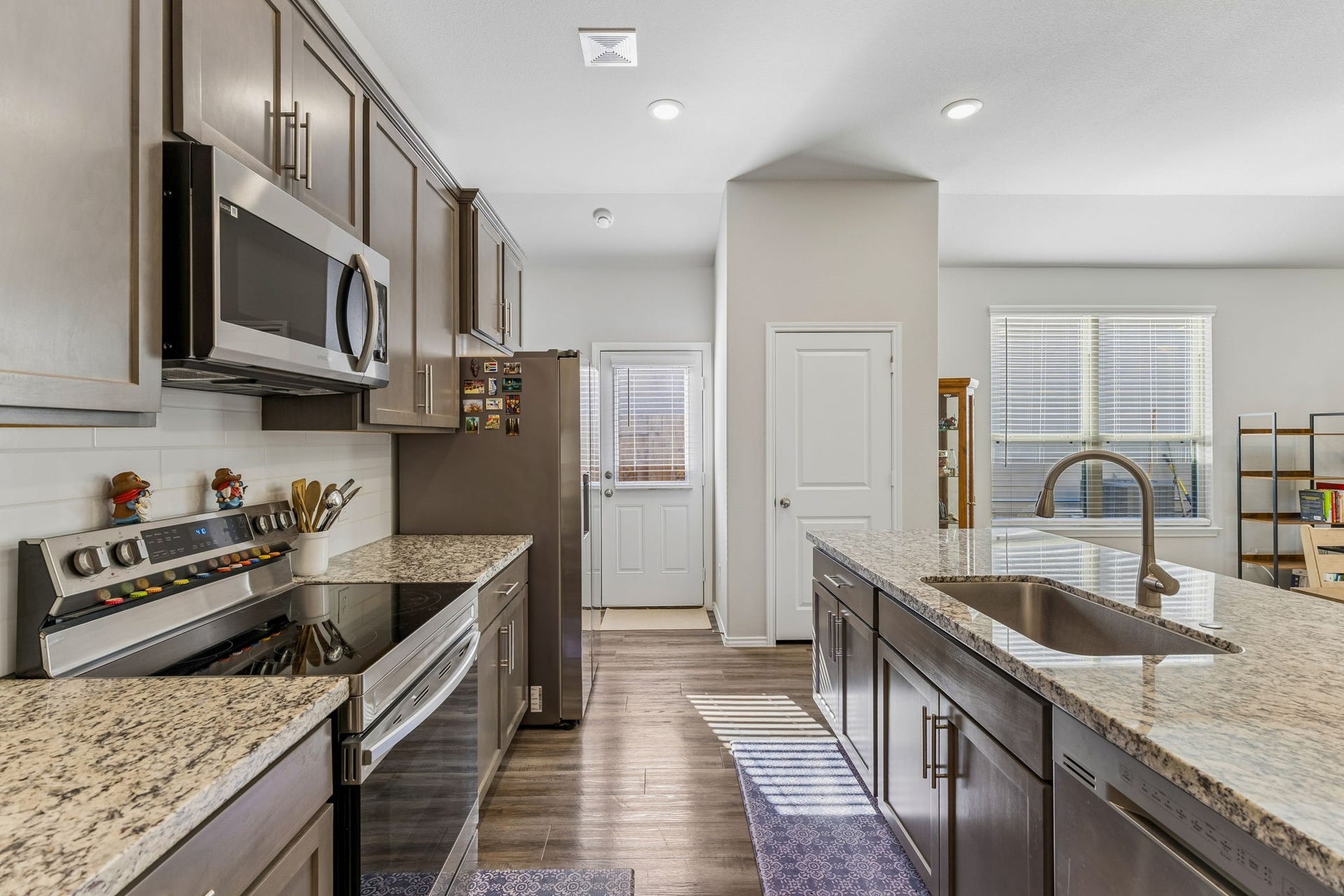 802 Lovebug Lane, Conroe, TX 77301 802 Lovebug Lane, Conroe, TX 77301