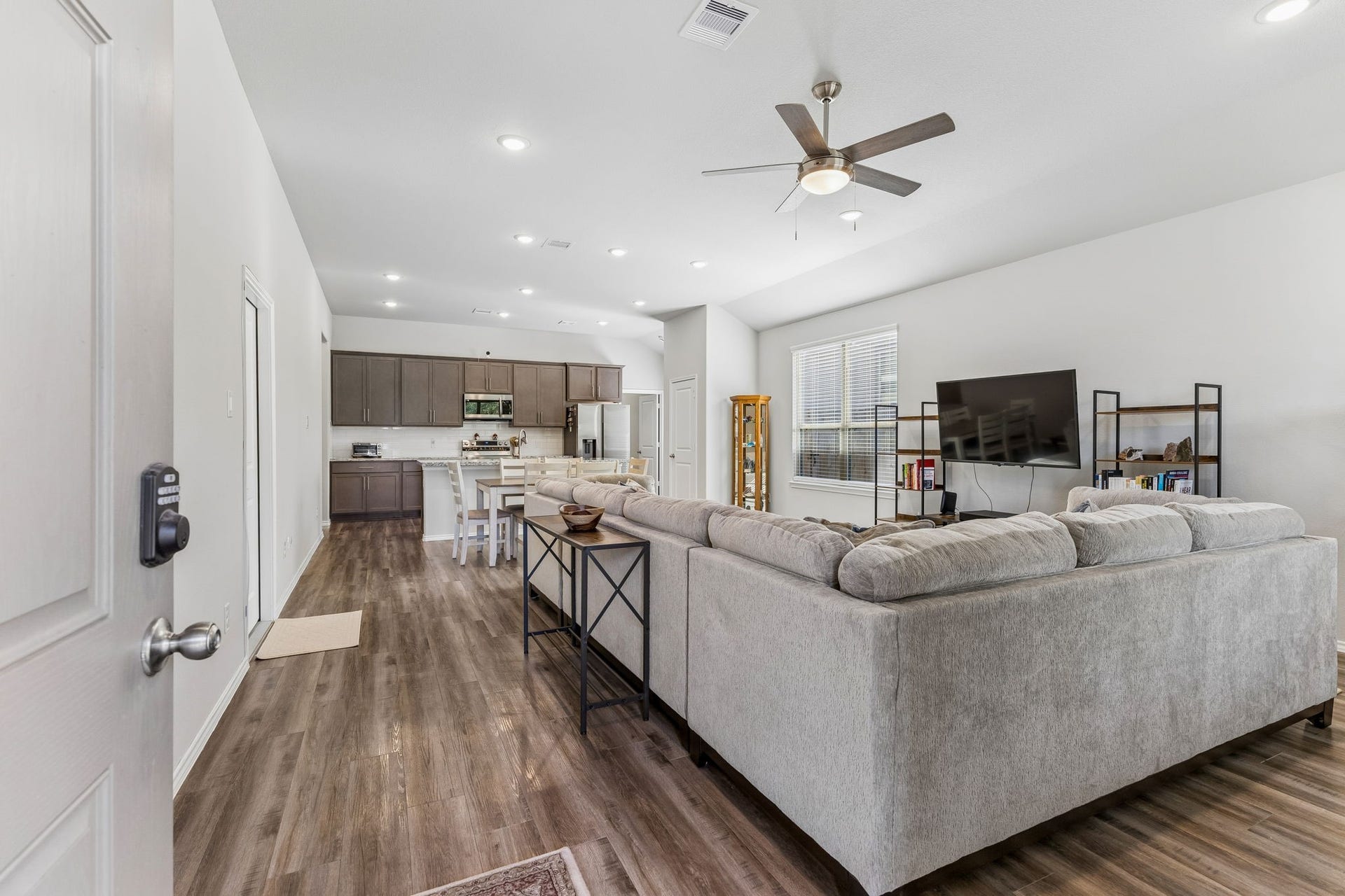 802 Lovebug Lane, Conroe, TX 77301 802 Lovebug Lane, Conroe, TX 77301