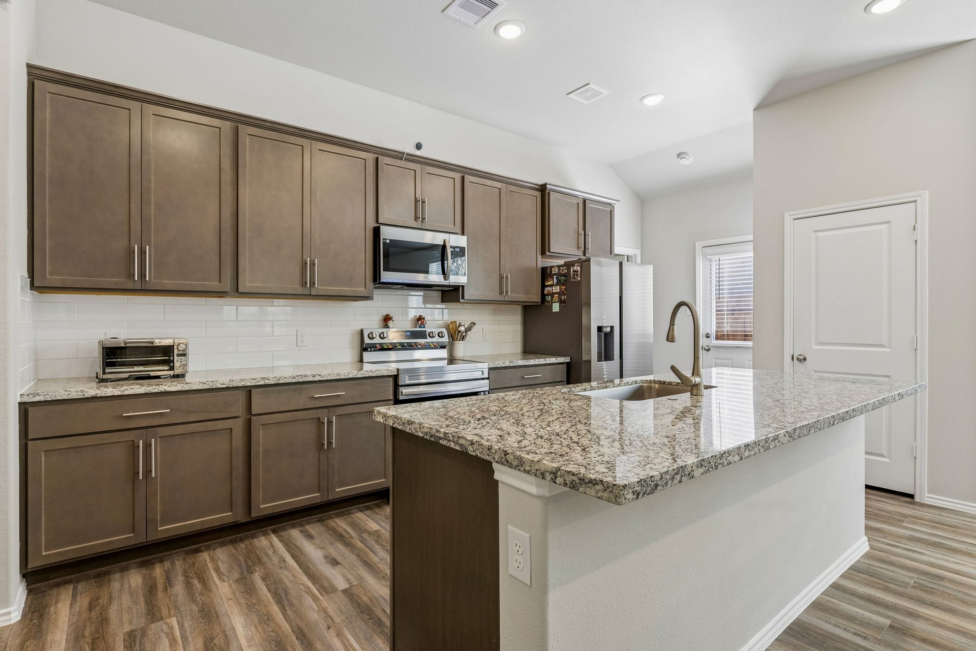802 Lovebug Lane, Conroe, TX 77301 802 Lovebug Lane, Conroe, TX 77301