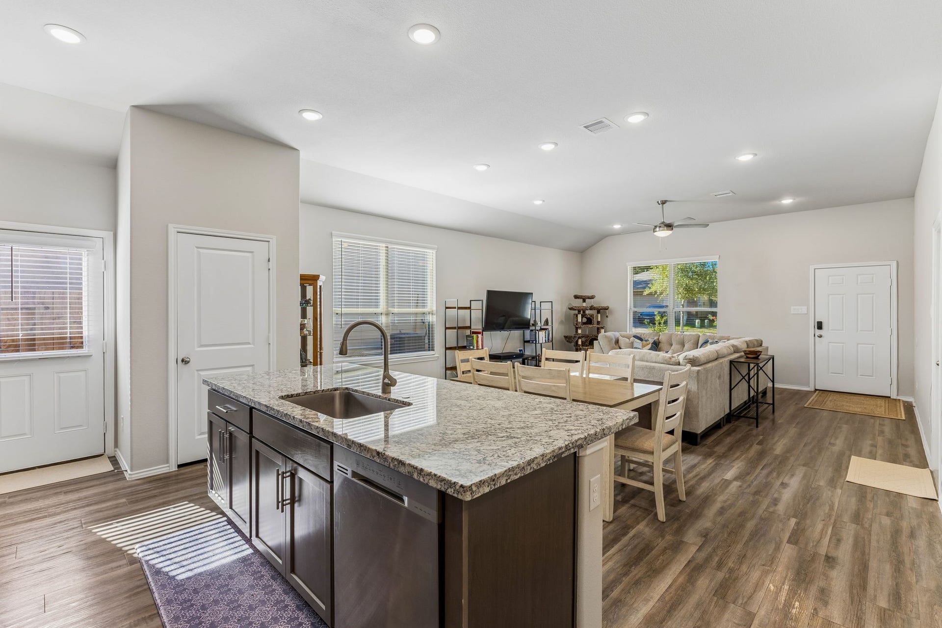 802 Lovebug Lane, Conroe, TX 77301 802 Lovebug Lane, Conroe, TX 77301