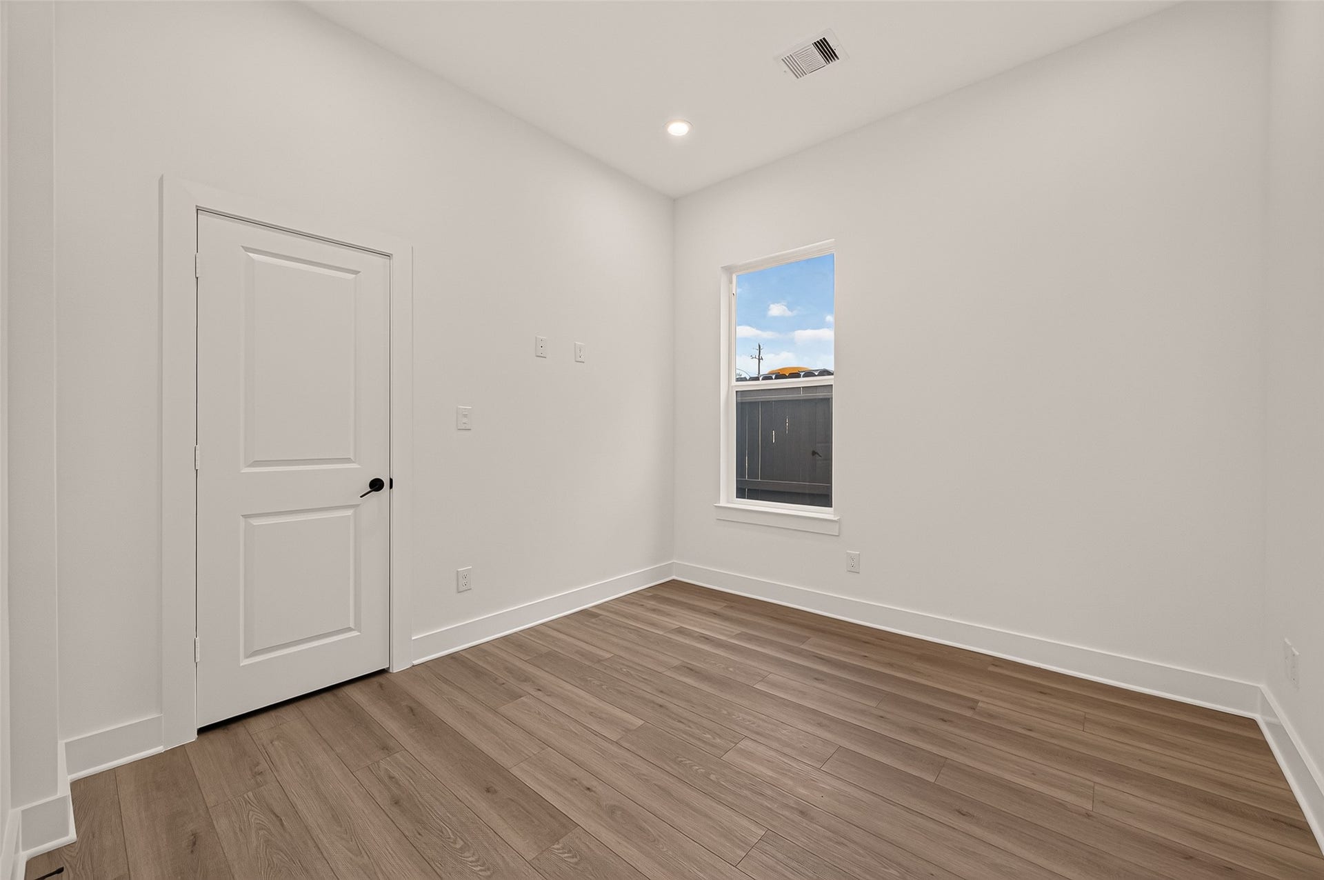 3313 Sampson Street, Houston, TX 77004 3313 Sampson Street, Houston, TX 77004