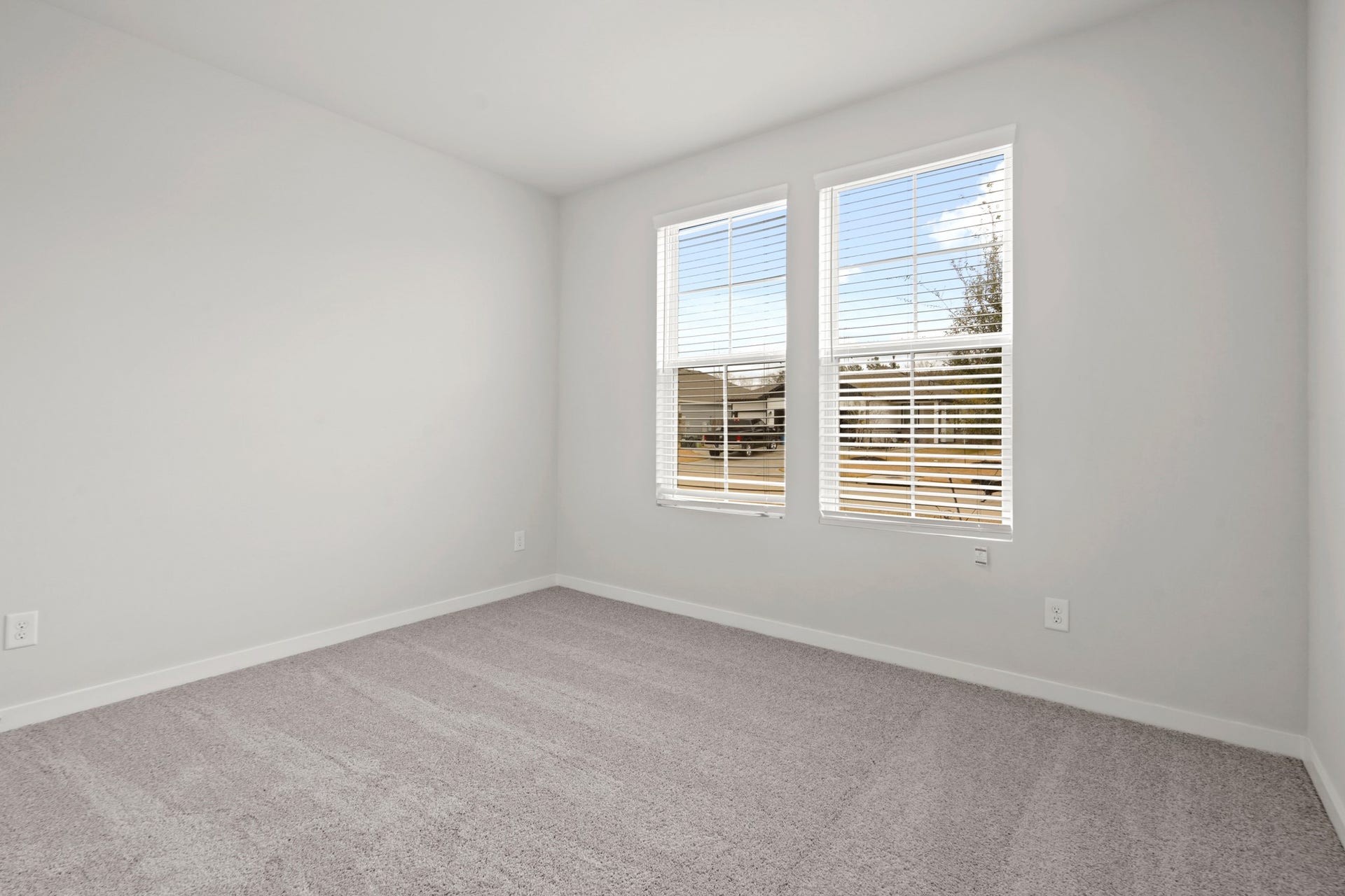 215 Shoreview Drive, Conroe, TX 77303 215 Shoreview Drive, Conroe, TX 77303