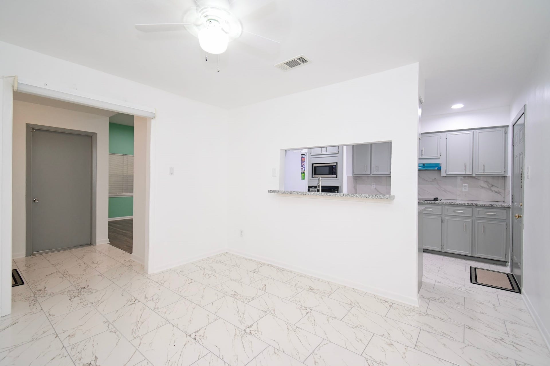8615 Belle Park Drive, Houston, TX 77099
