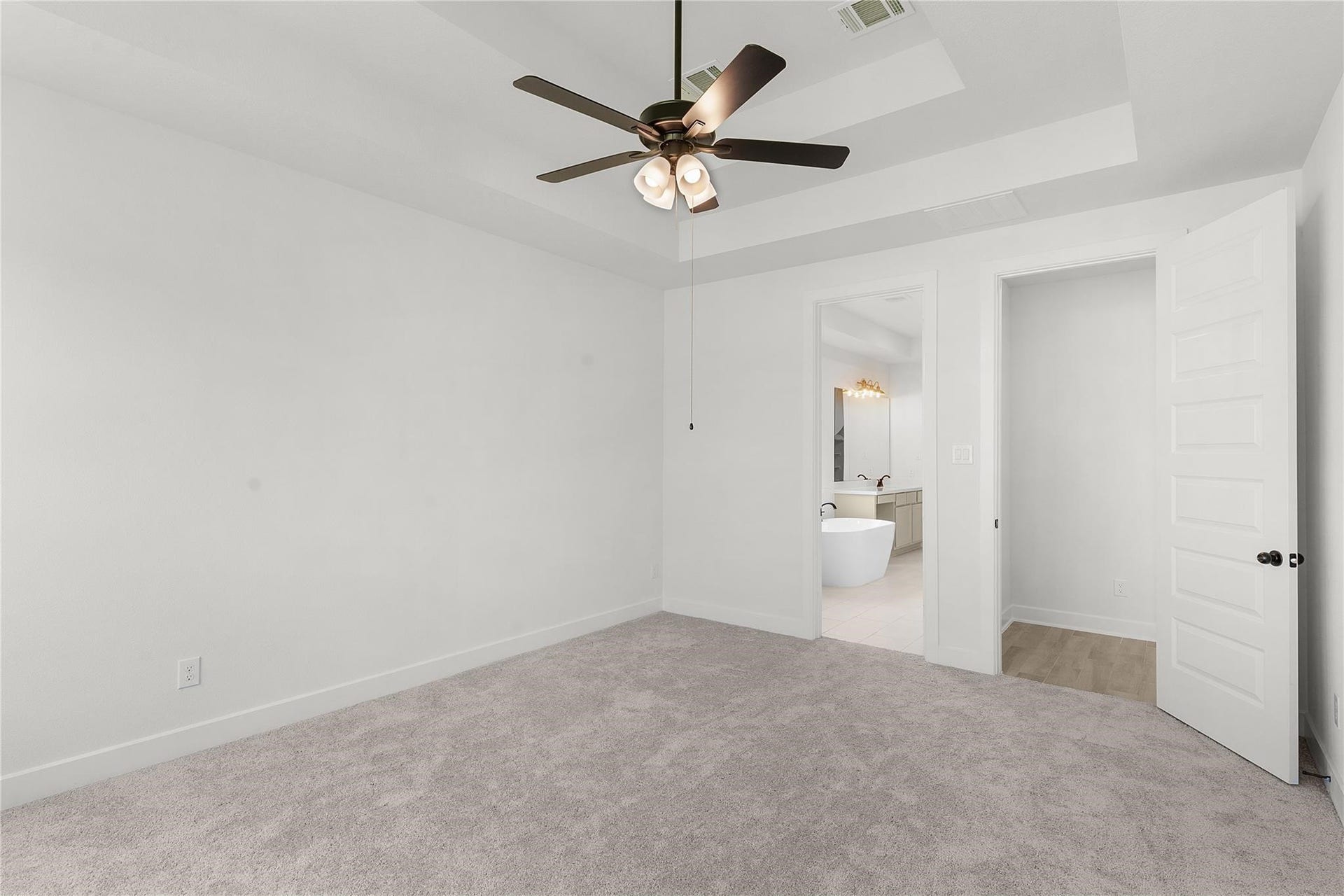 326 Texoma Plains Drive, Conroe, TX 77304 326 Texoma Plains Drive, Conroe, TX 77304