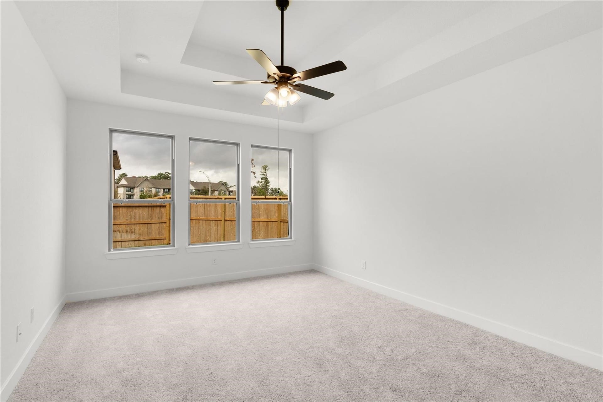 326 Texoma Plains Drive, Conroe, TX 77304 326 Texoma Plains Drive, Conroe, TX 77304