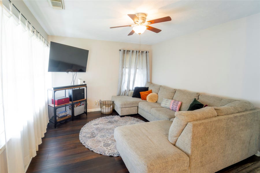 Property photo for 1101 Orange Street, La Marque, TX