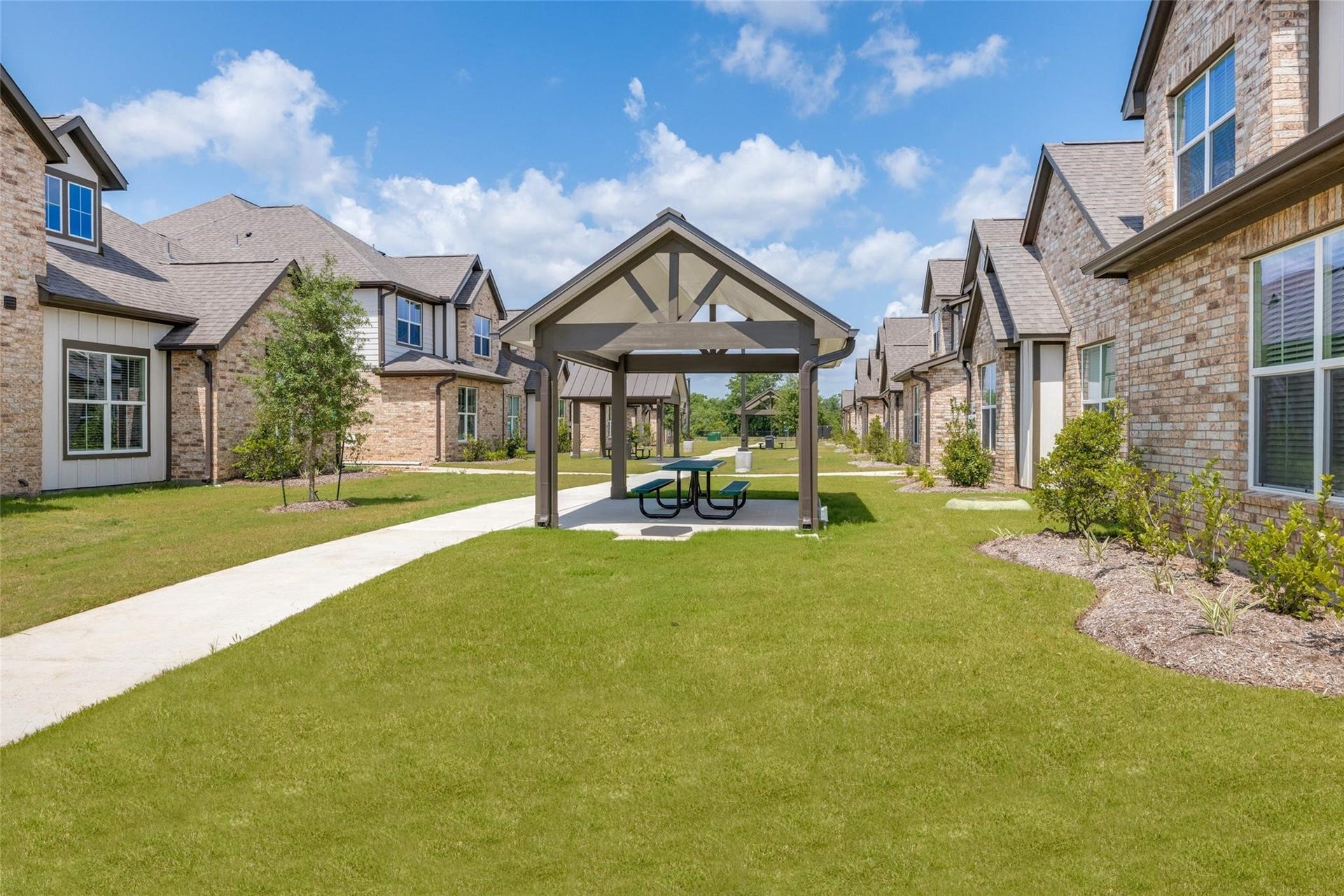 227 Park Place Circle, #D, Waller, TX 77484 227 Park Place Circle, #D, Waller, TX 77484