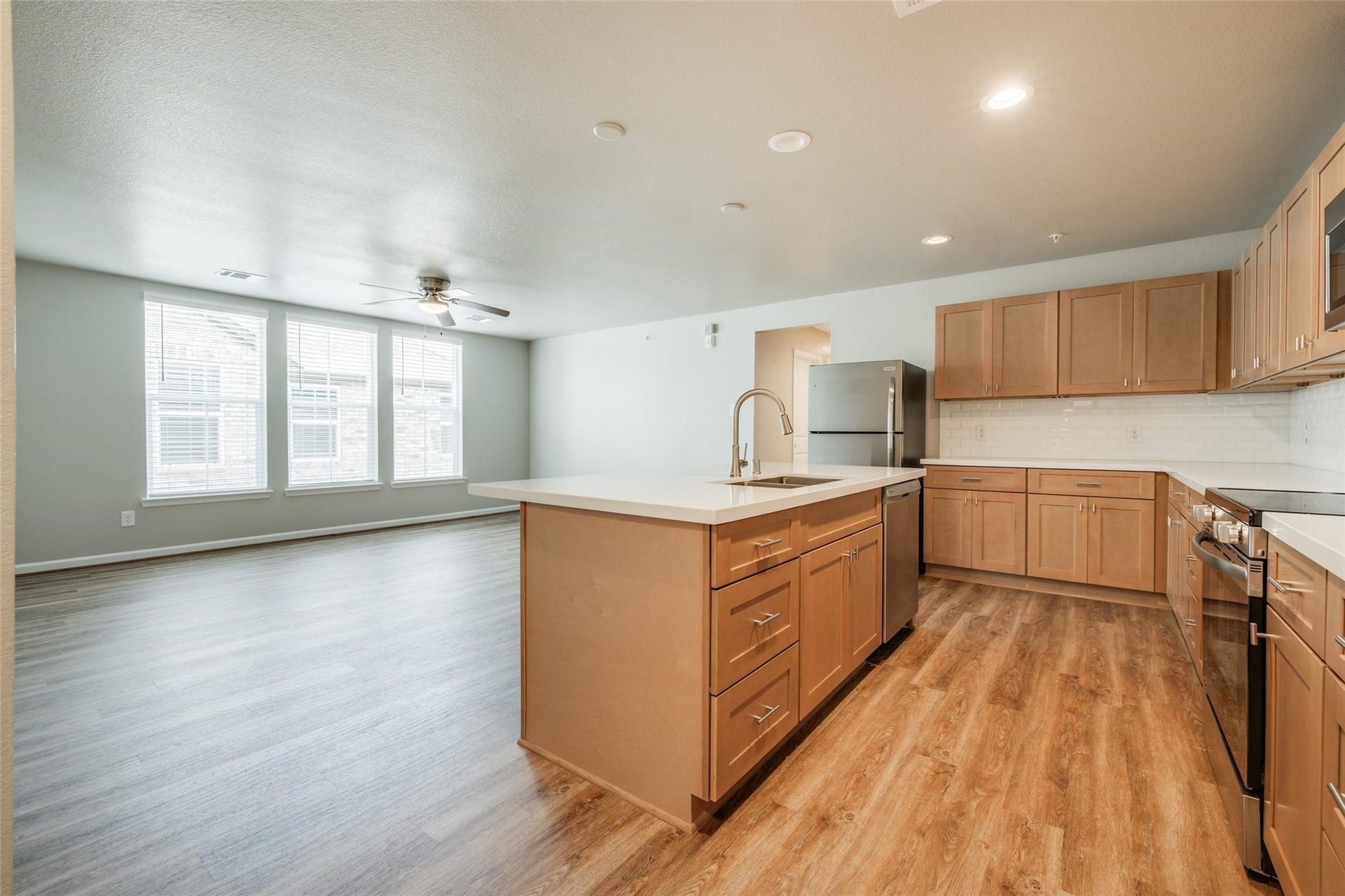 227 Park Place Circle, #D, Waller, TX 77484 227 Park Place Circle, #D, Waller, TX 77484