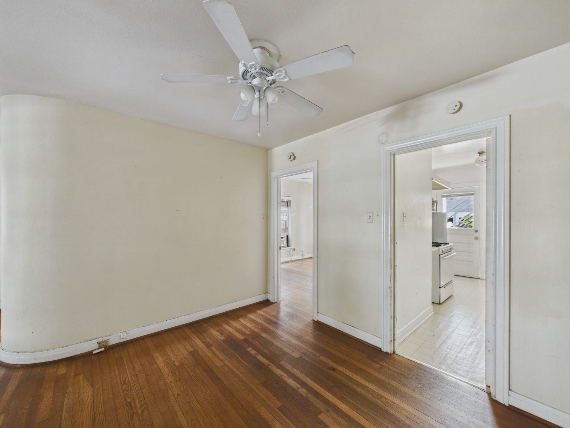 Kitchen to the Right and Bed/Bath to the Left