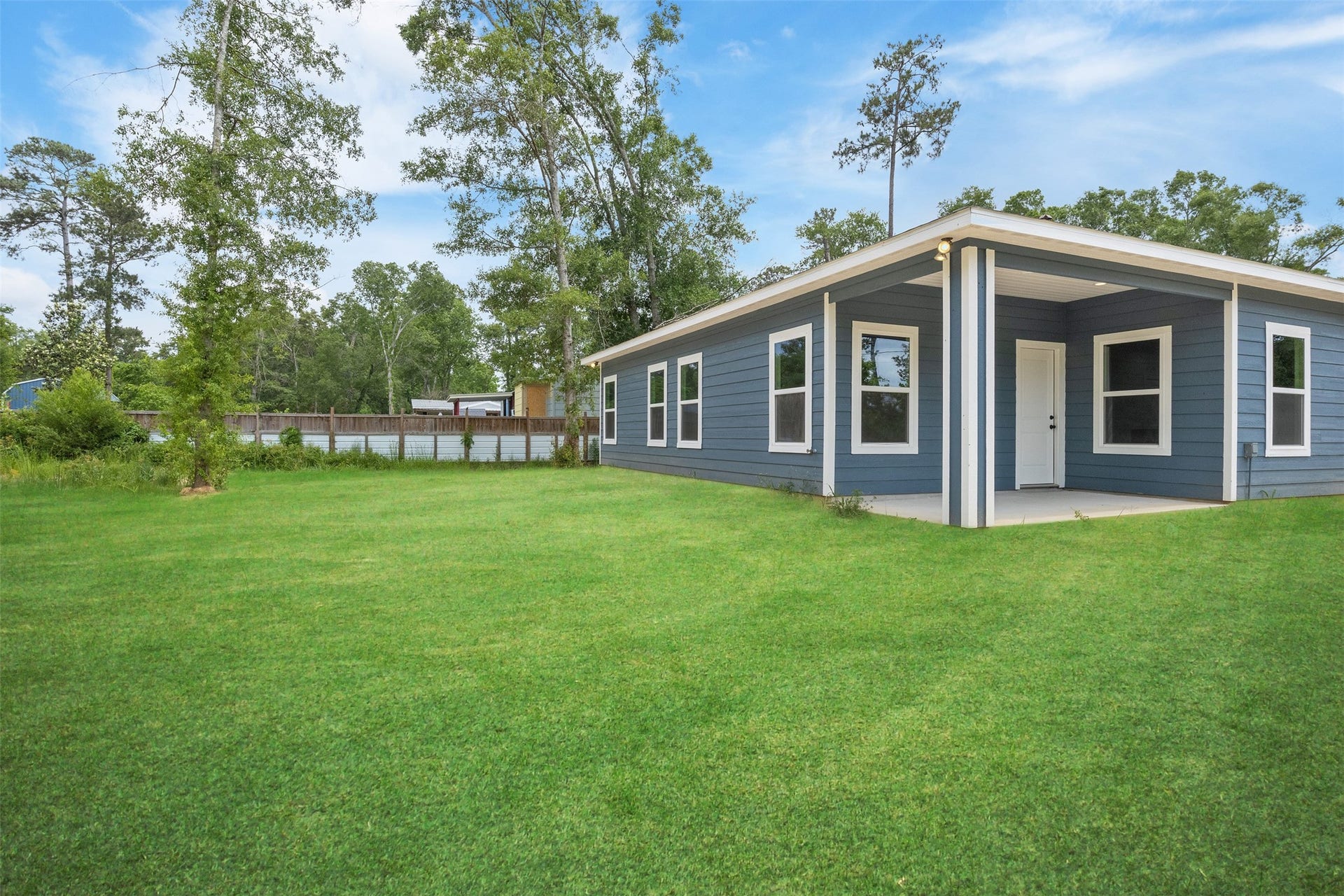 14390 Half Circle Street, Splendora, TX 77372 14390 Half Circle Street, Splendora, TX 77372