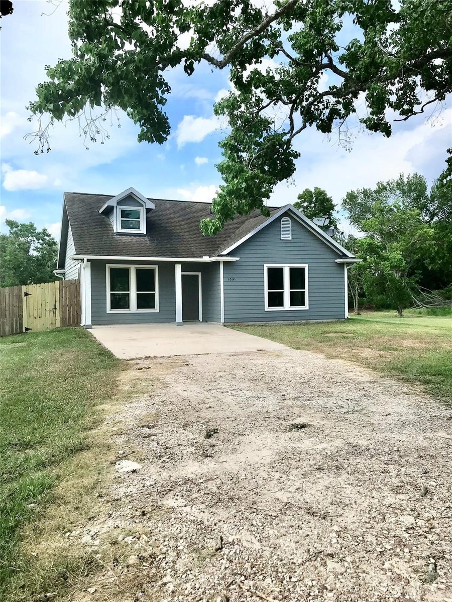 Property photo for 1014 One Oak Chase Road, #16, Rosharon, TX